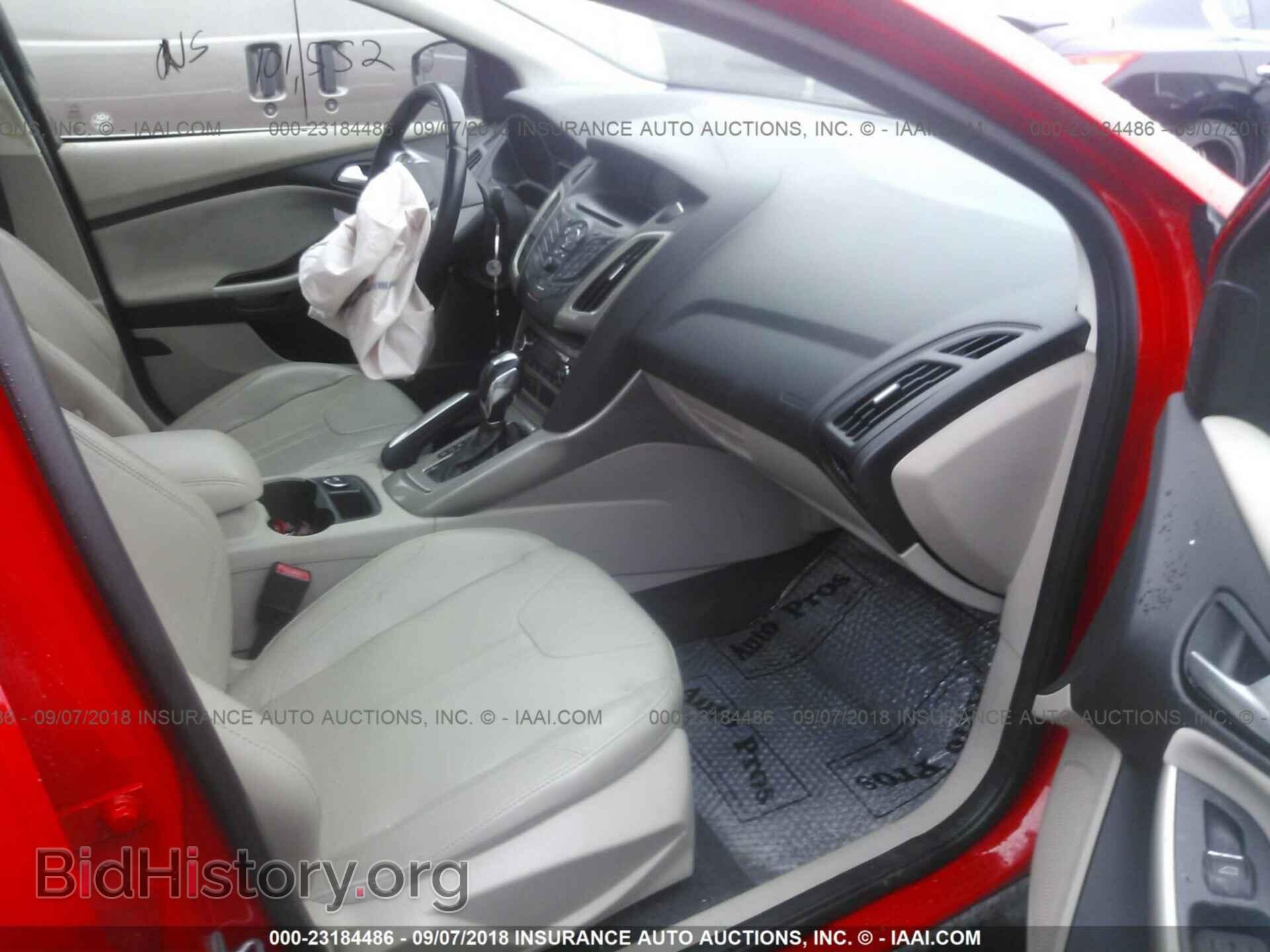 2012 Ford Focus - VIN: 1FAHP3H25CL357883 - Photo 5