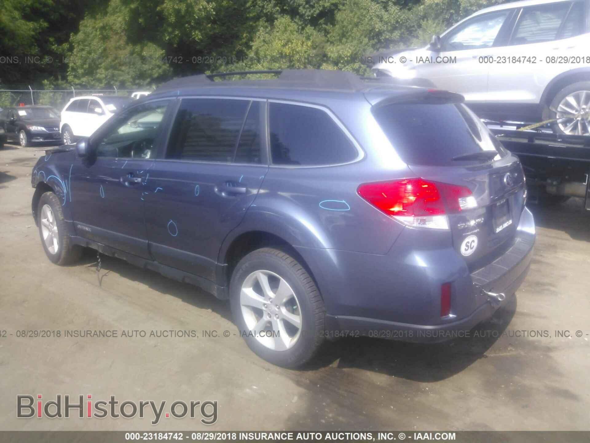 2013 Subaru Outback - VIN: 4S4BRBBC2D3245741 - Photo 3