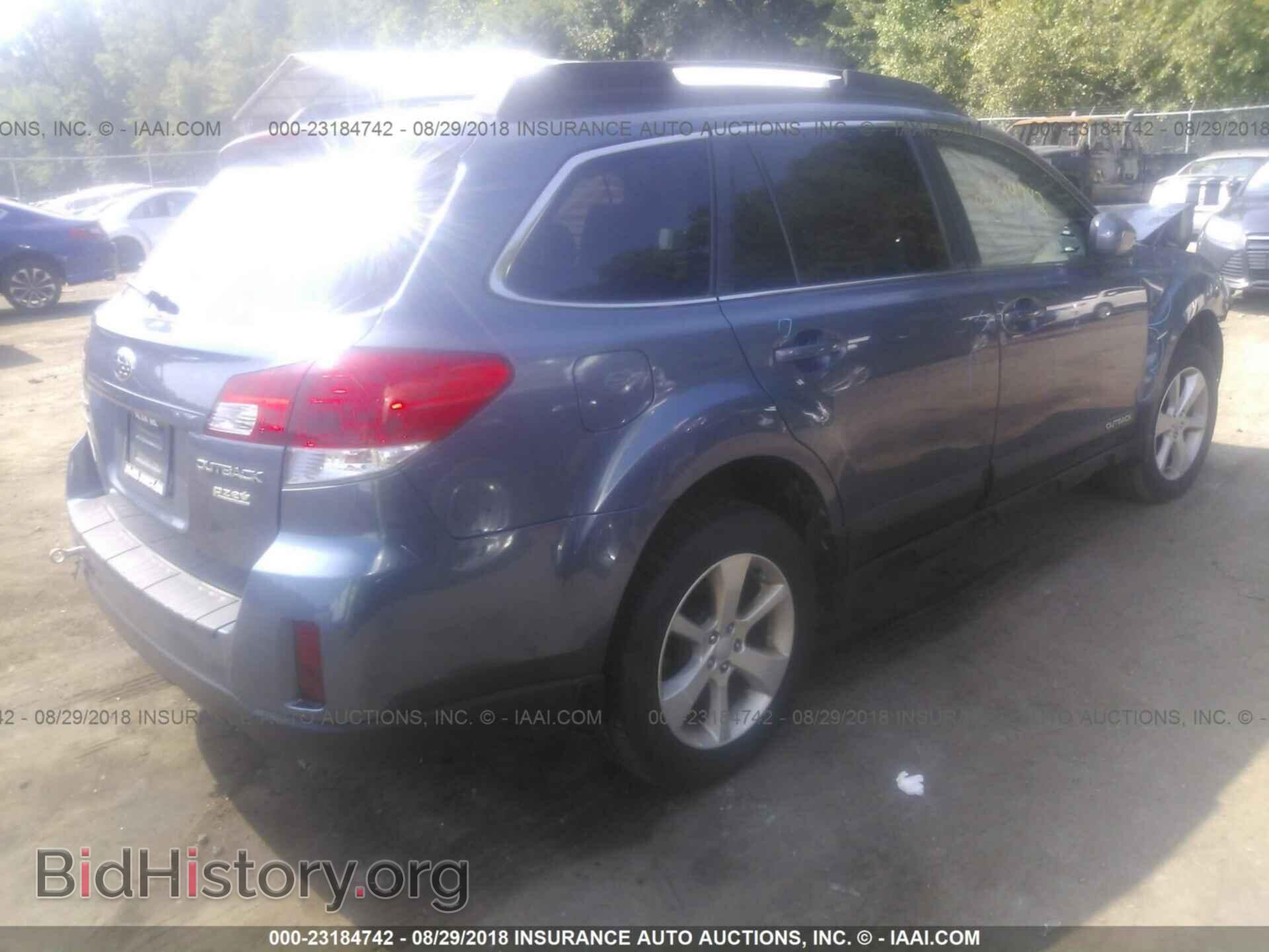 2013 Subaru Outback - VIN: 4S4BRBBC2D3245741 - Photo 4