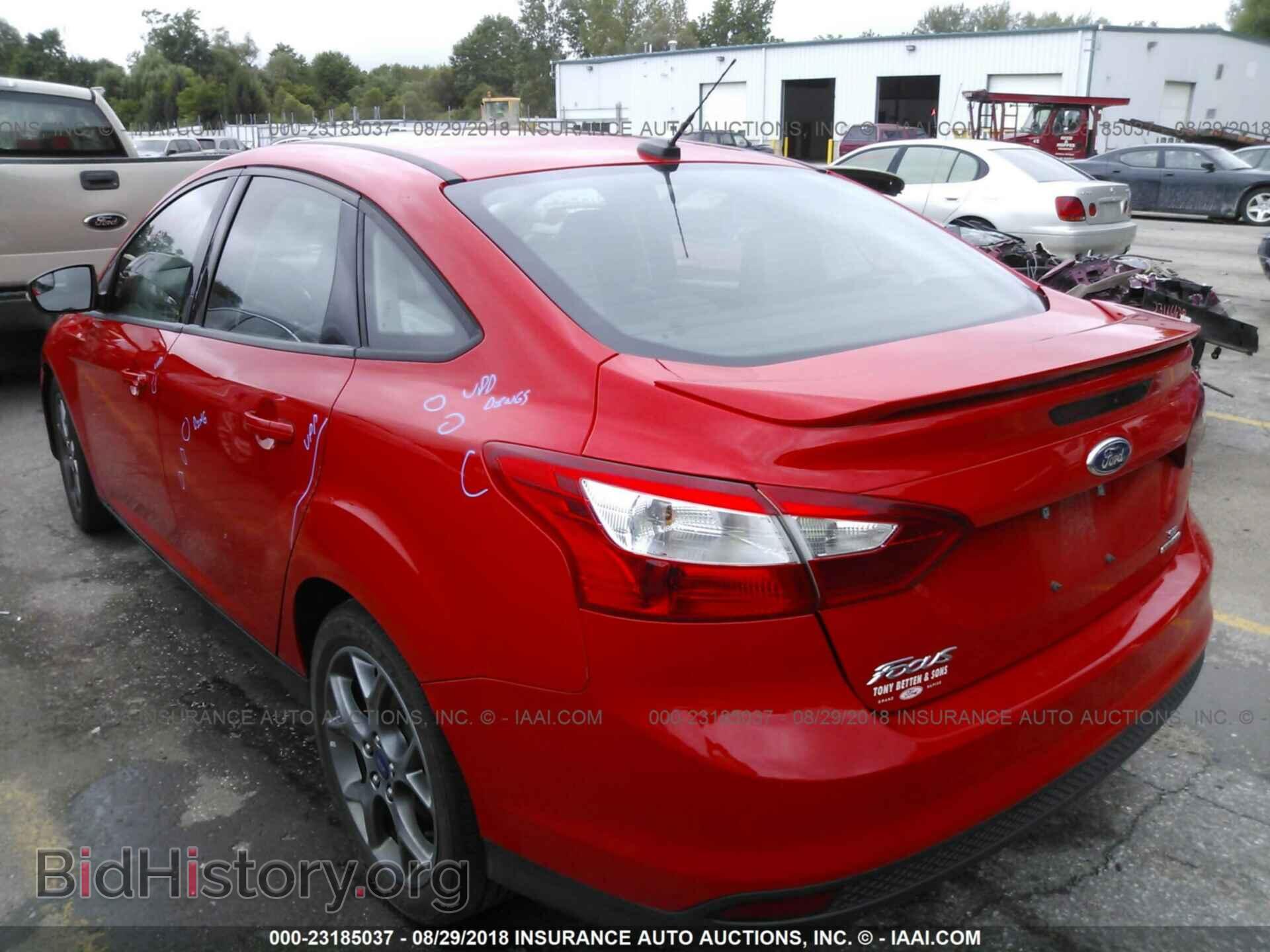 2013 Ford Focus - VIN: 1FADP3F2XDL345313 - Photo 3