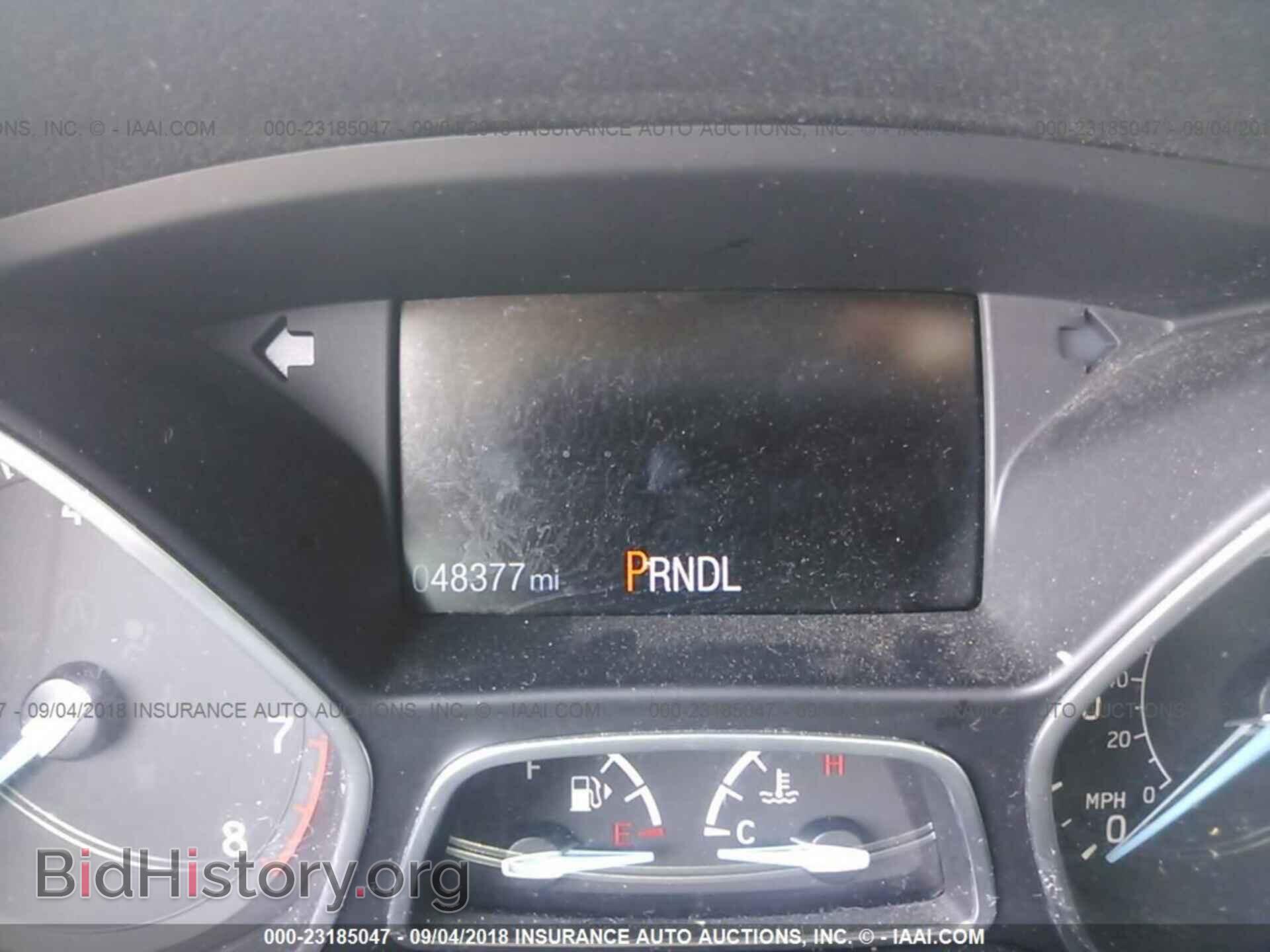 2016 Ford Focus - VIN: 1FADP3E24GL323703 - Photo 7
