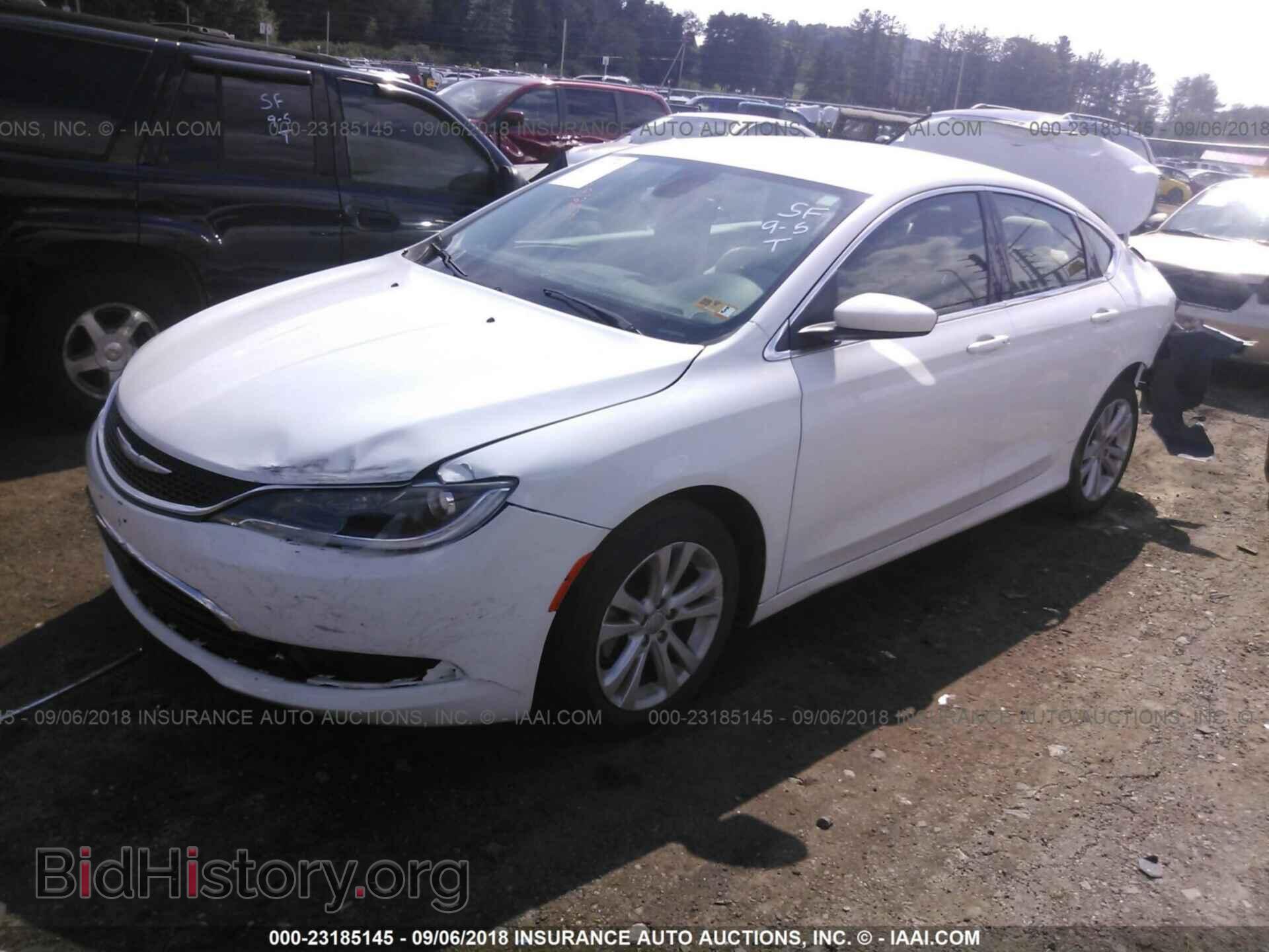 2015 Chrysler 200 - VIN: 1C3CCCAB9FN612865 - Photo 2