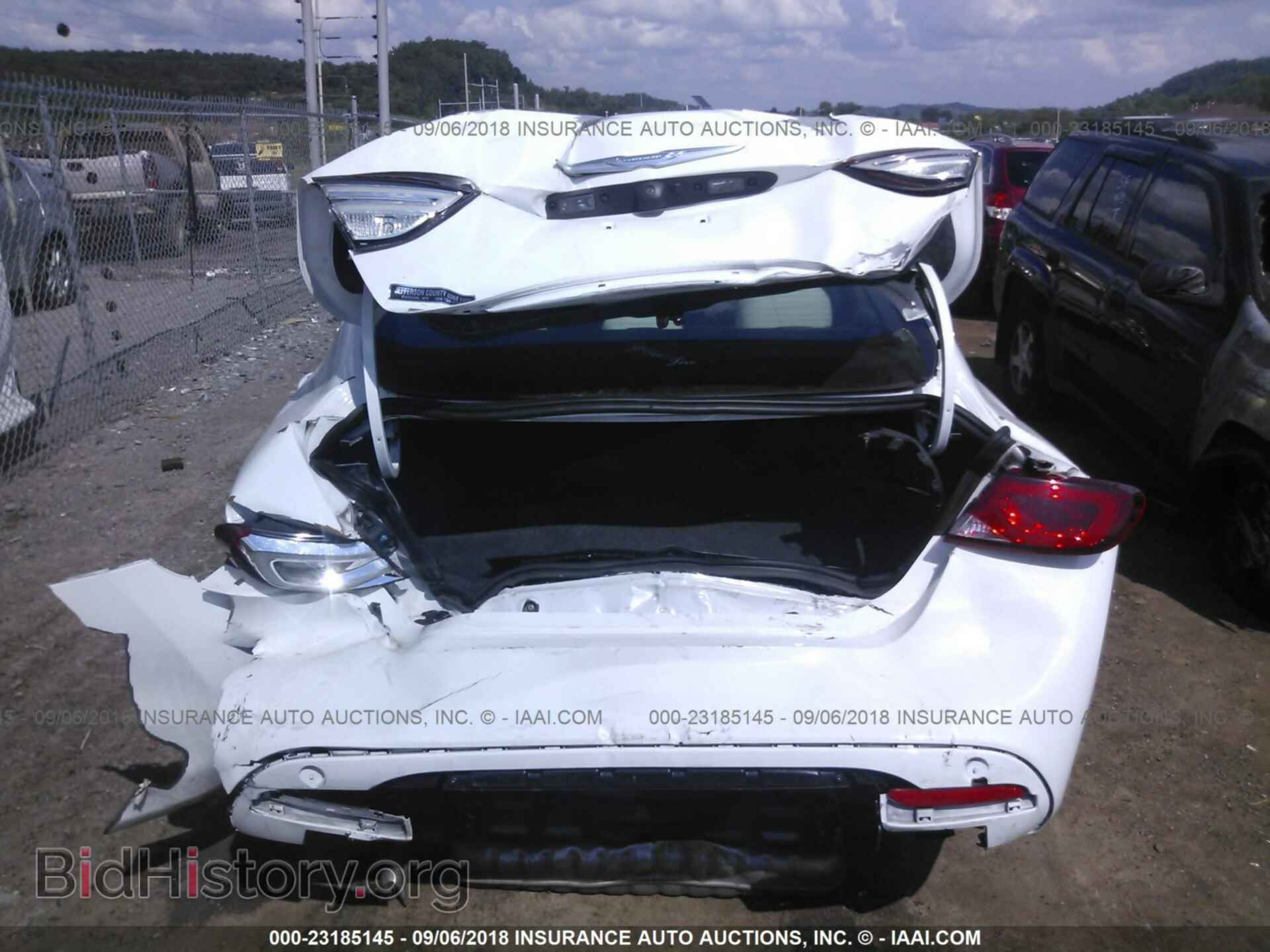 2015 Chrysler 200 - VIN: 1C3CCCAB9FN612865 - Photo 6