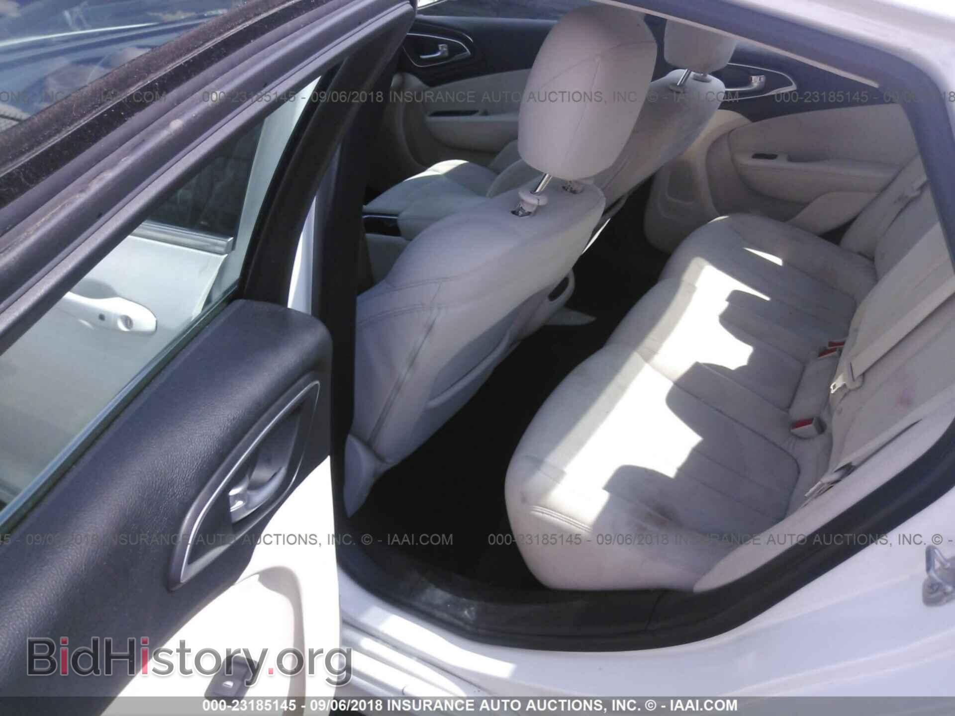 2015 Chrysler 200 - VIN: 1C3CCCAB9FN612865 - Photo 8