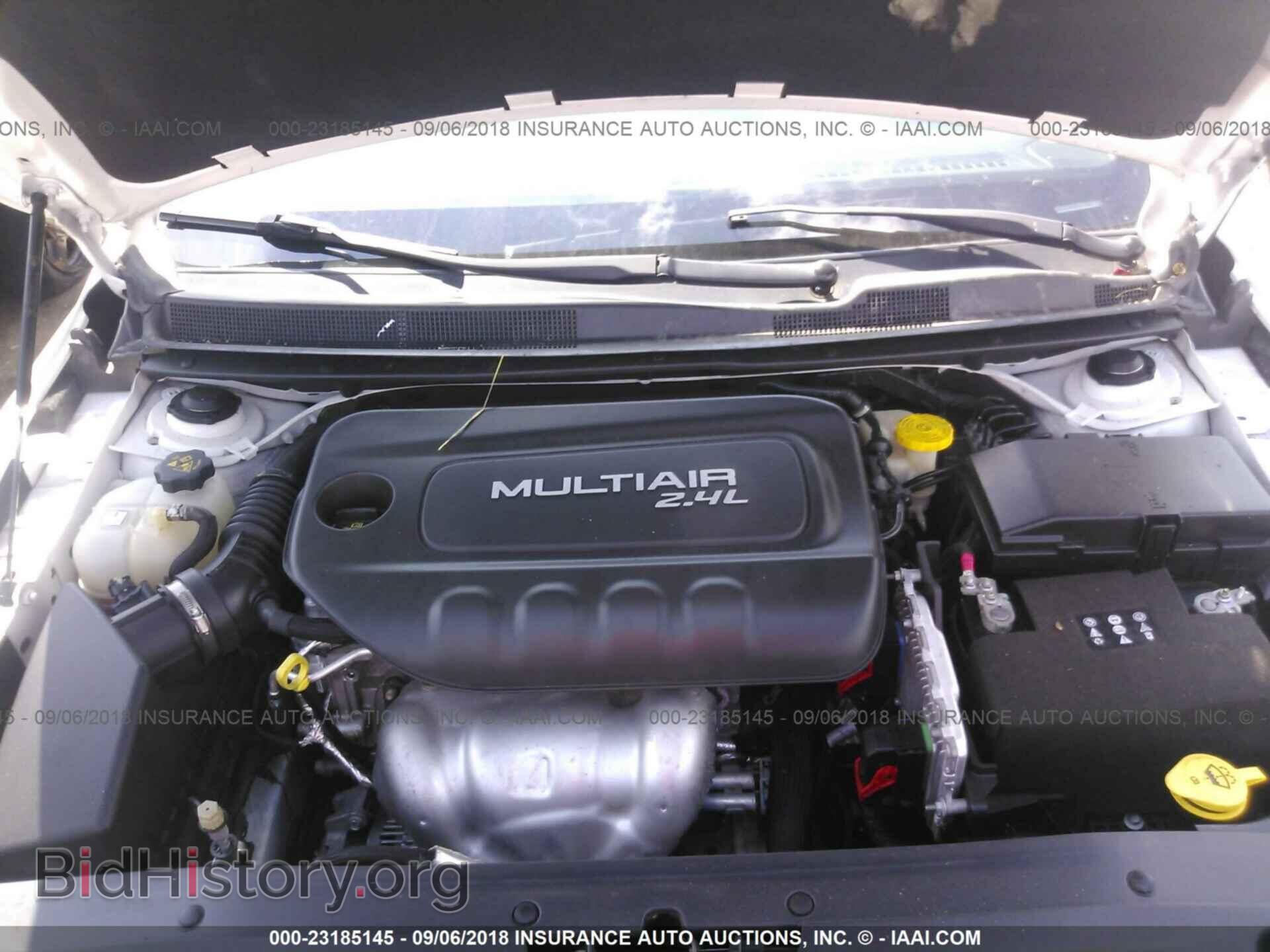 2015 Chrysler 200 - VIN: 1C3CCCAB9FN612865 - Photo 10