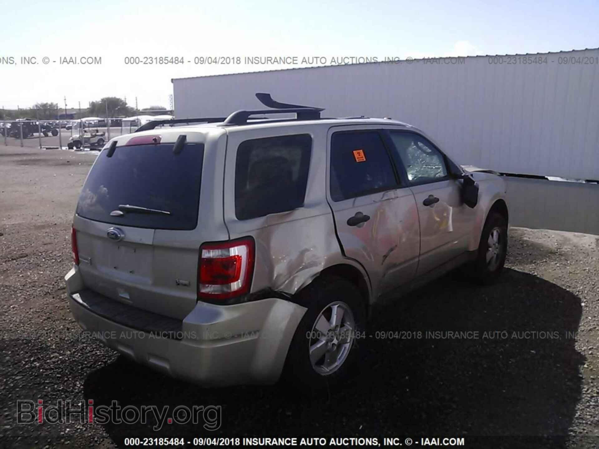 2012 Ford Escape - VIN: 1FMCU0DG9CKB71696 - Фото 4