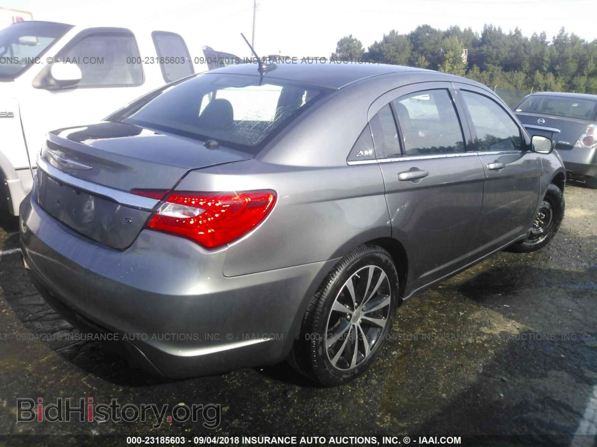 2013 Chrysler 200 - VIN: 1C3CCBBB7DN727485 - Photo 4
