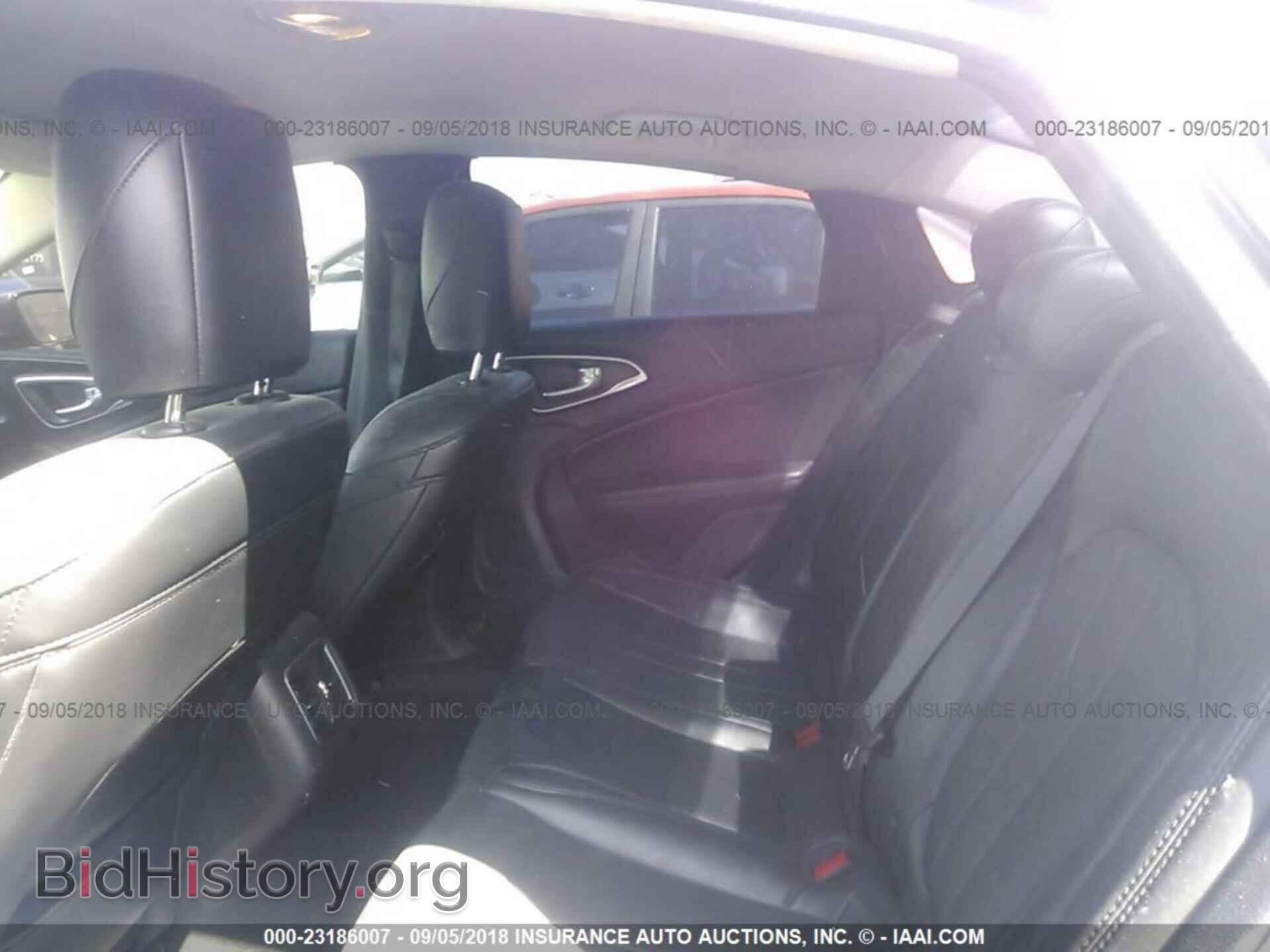 2015 Chrysler 200 - VIN: 1C3CCCCB8FN618914 - Photo 8