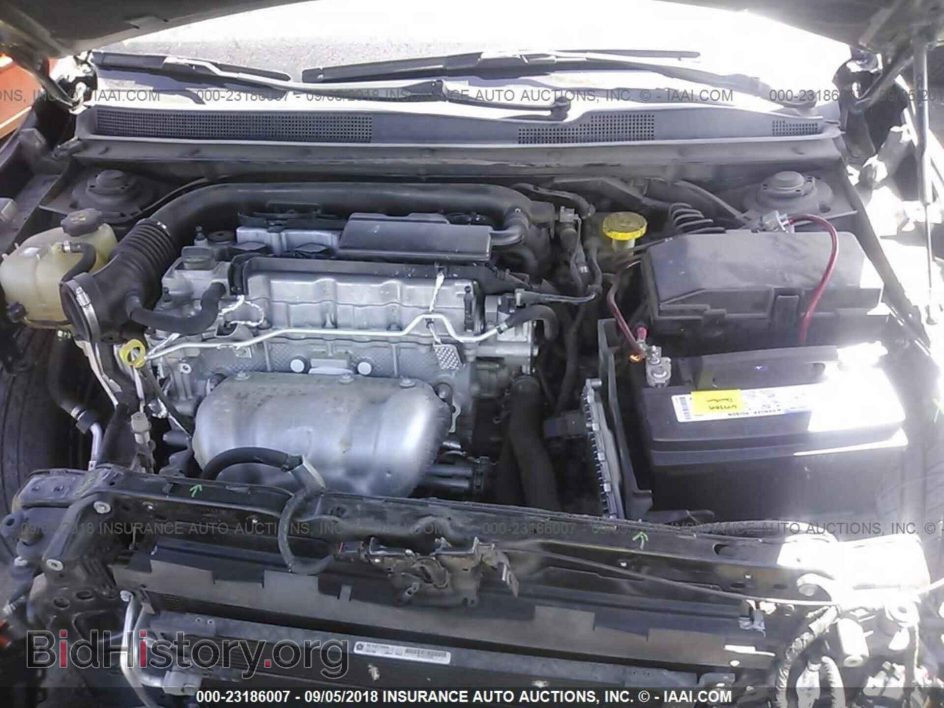 2015 Chrysler 200 - VIN: 1C3CCCCB8FN618914 - Photo 10