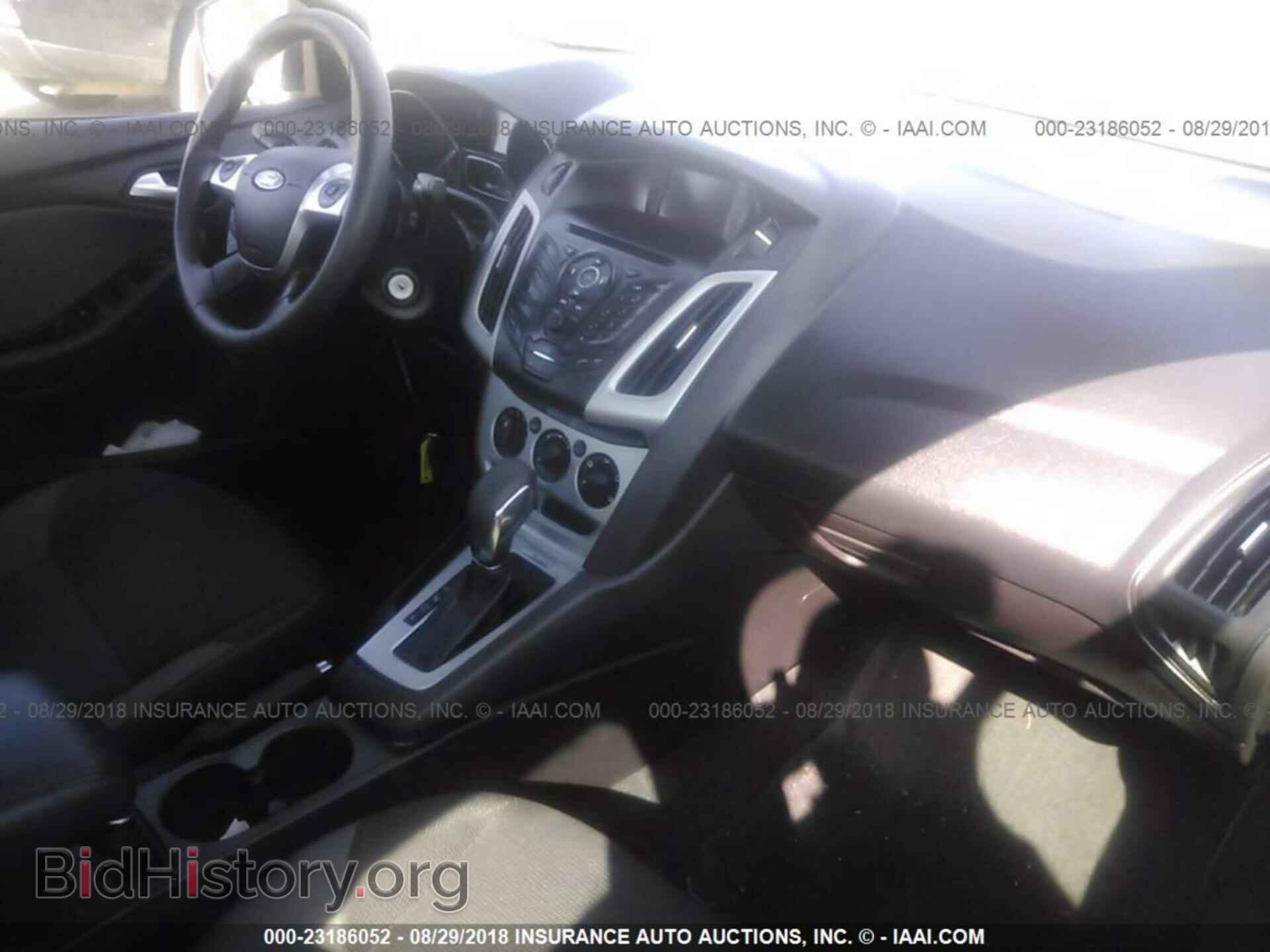 2014 Ford Focus - VIN: 1FADP3F22EL398766 - Фото 5
