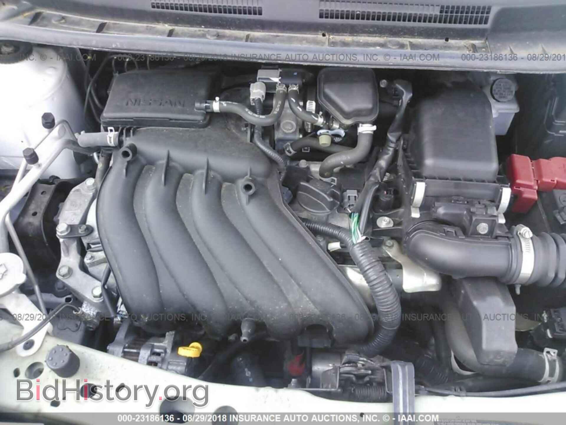 2016 Nissan Versa note - VIN: 3N1CE2CP1GL354516 - Photo 10