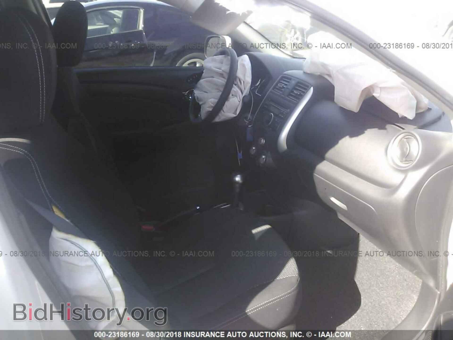 2014 Nissan Versa - VIN: 3N1CN7AP8EL868408 - Фото 5