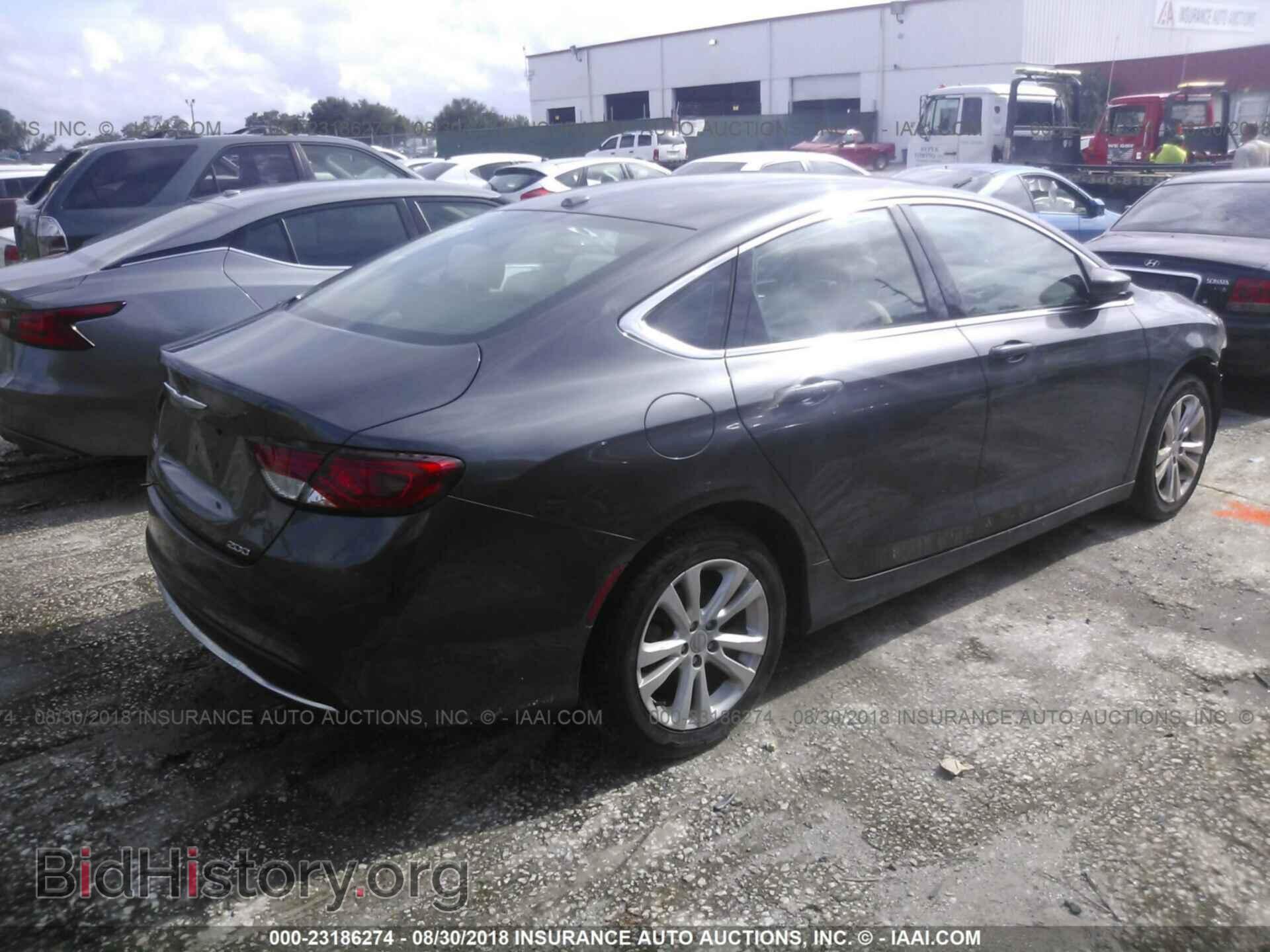 2015 Chrysler 200 - VIN: 1C3CCCAB0FN681475 - Фото 4
