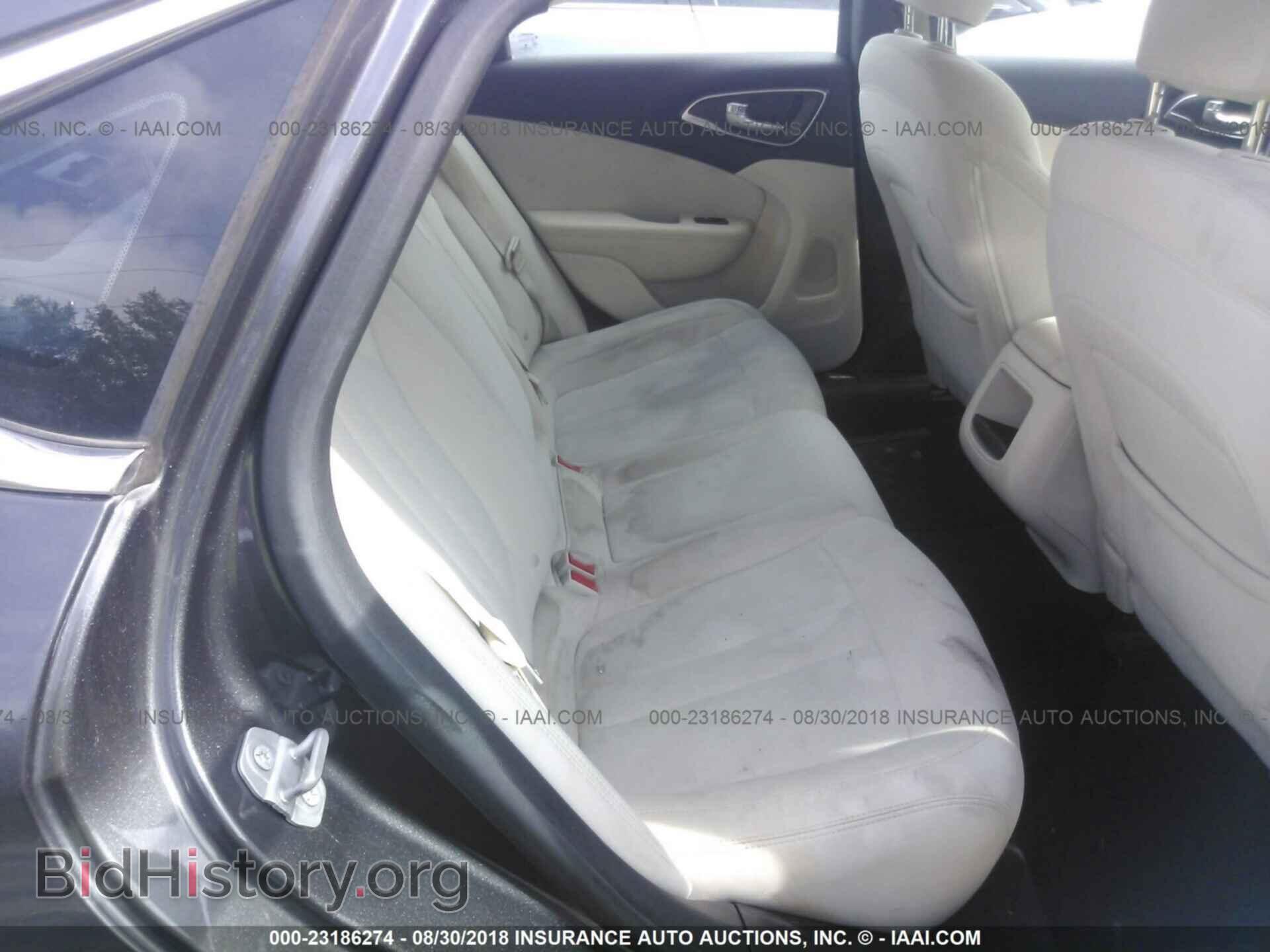 2015 Chrysler 200 - VIN: 1C3CCCAB0FN681475 - Фото 8
