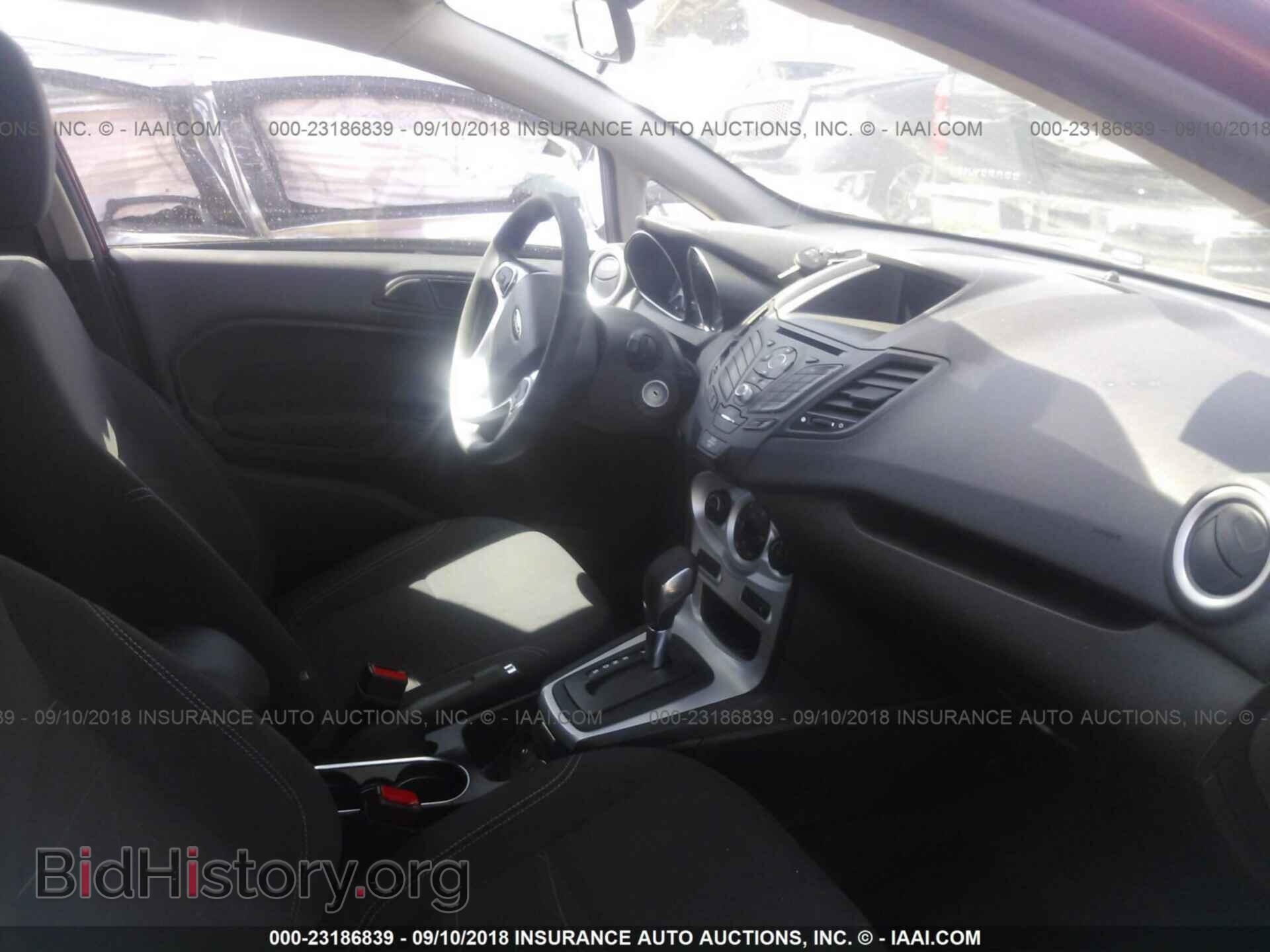 2017 Ford Fiesta - VIN: 3FADP4EJ0HM104461 - Photo 5