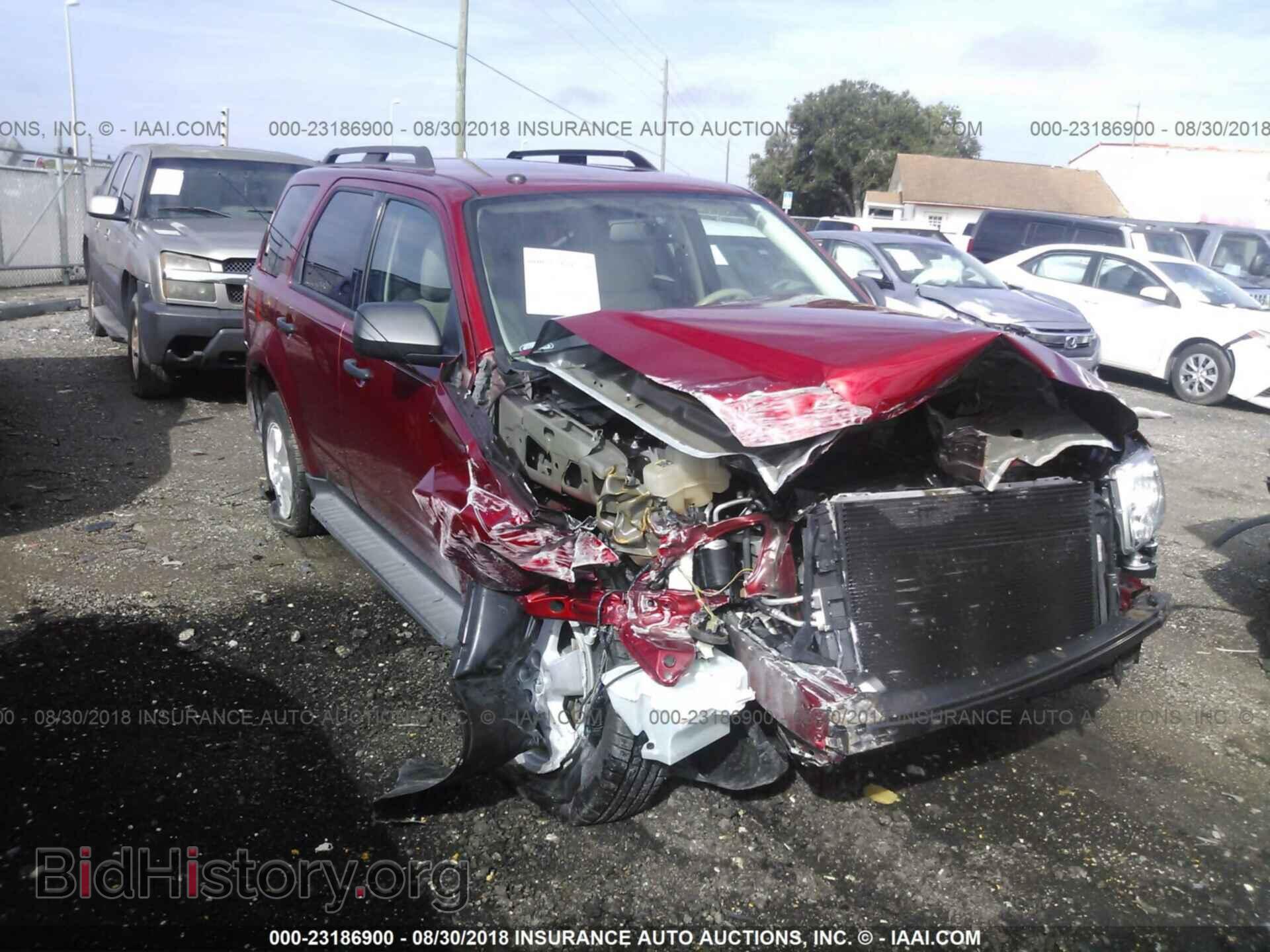 Photo 1FMCU0D72CKA55529 - Ford Escape 2012