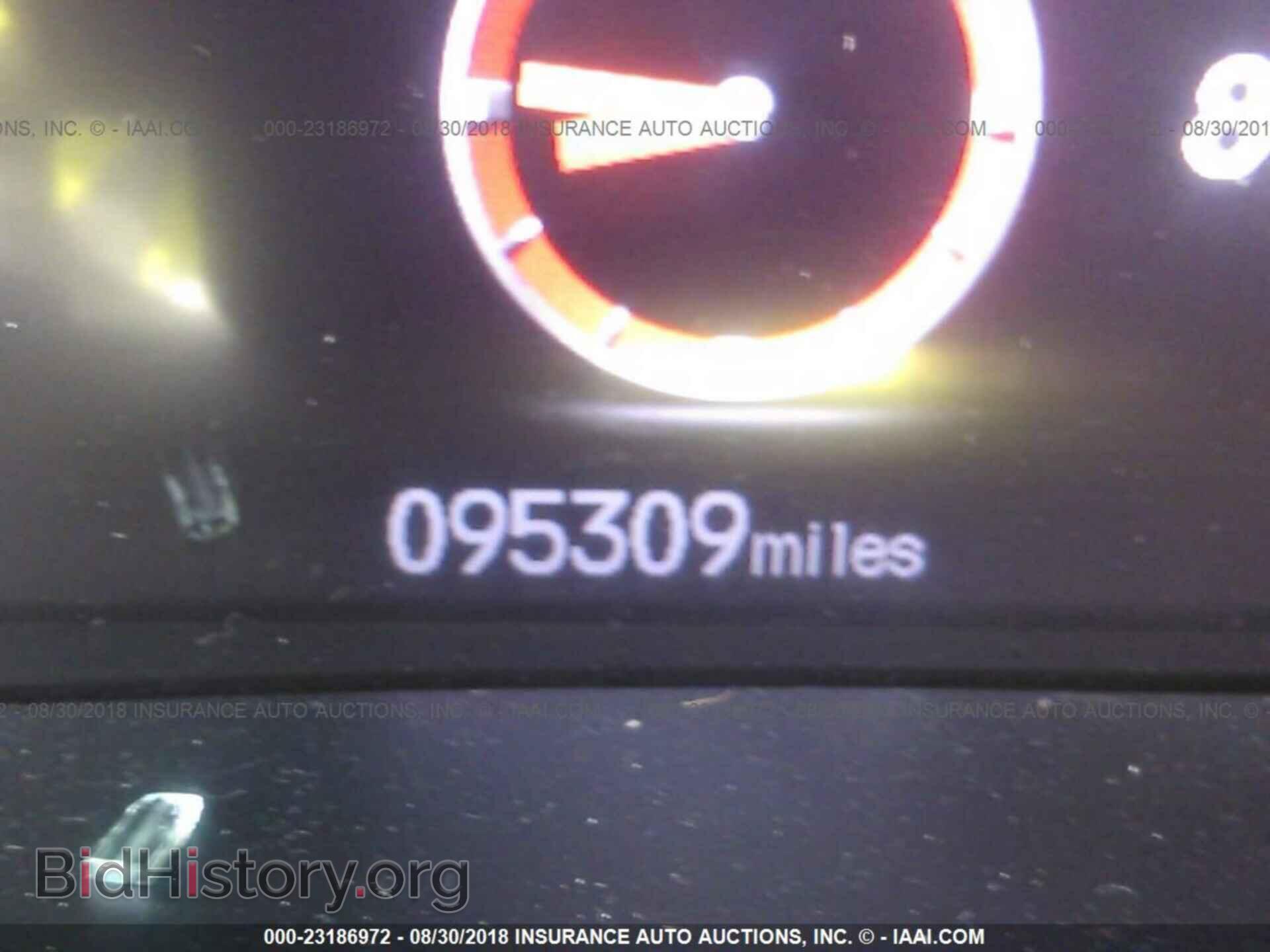 2012 Honda Civic - VIN: 19XFB2F53CE310755 - Photo 7