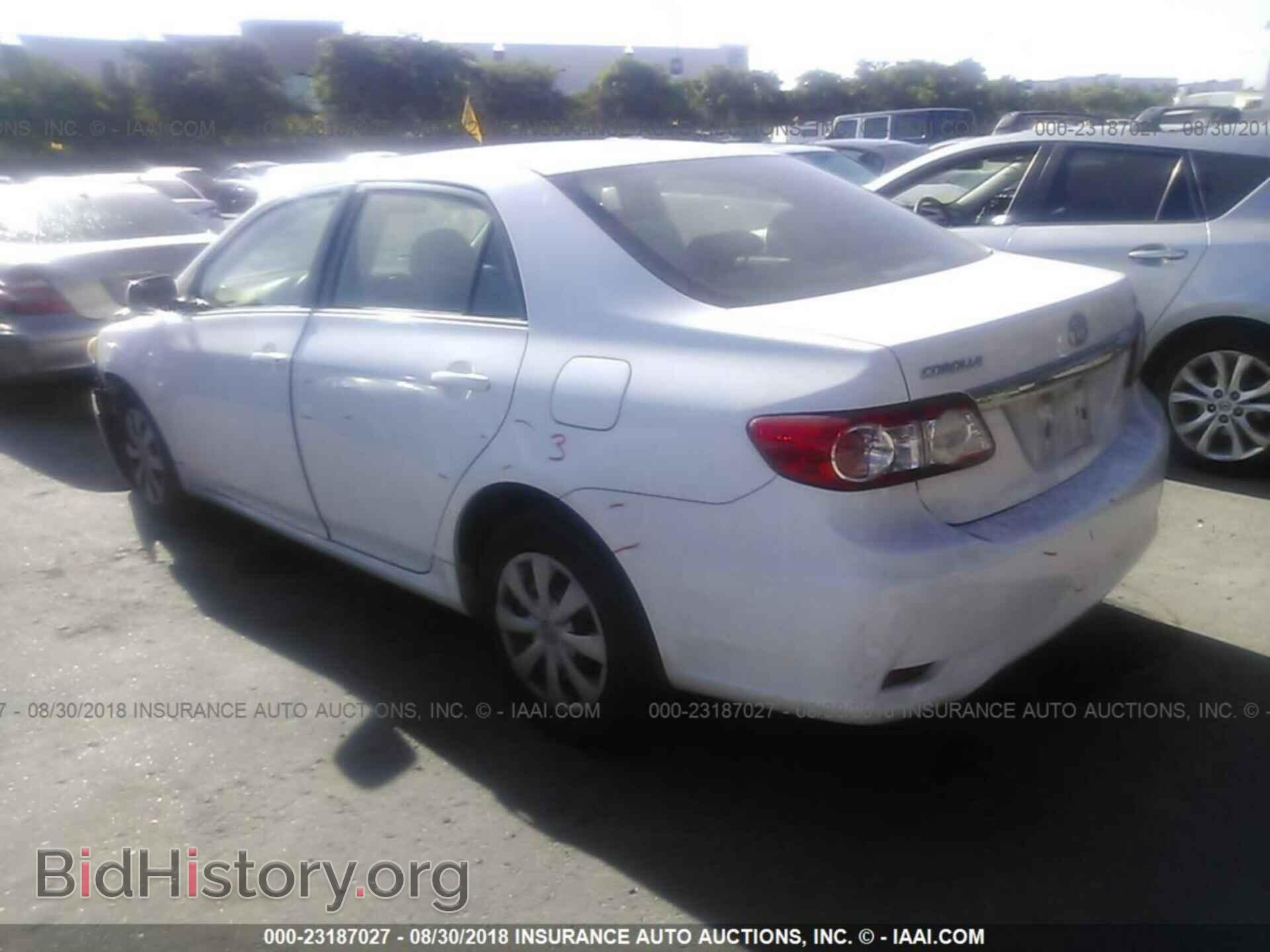 2011 Toyota Corolla - VIN: JTDBU4EE4B9165881 - Фото 3