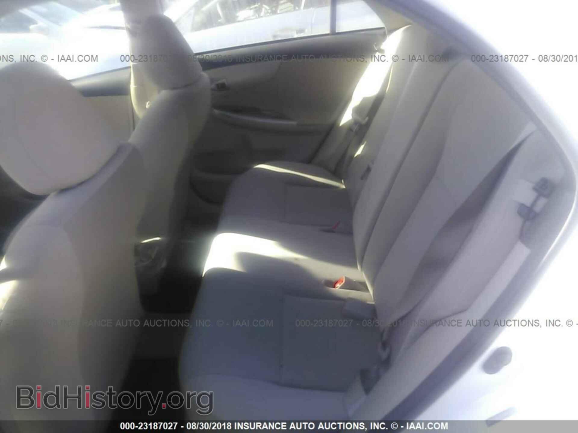 2011 Toyota Corolla - VIN: JTDBU4EE4B9165881 - Фото 8