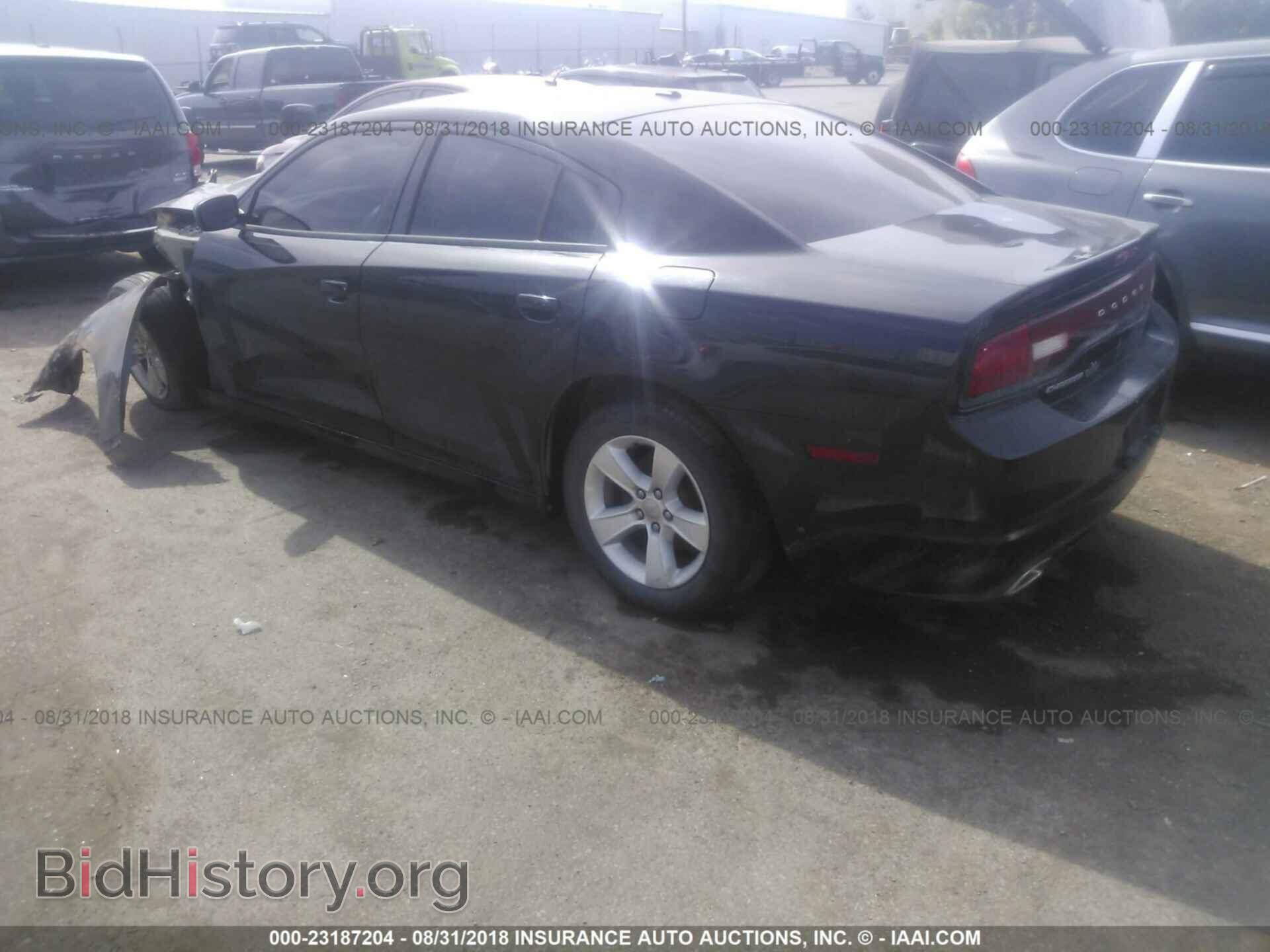 2012 Dodge Charger - VIN: 2C3CDXBGXCH211201 - Фото 3