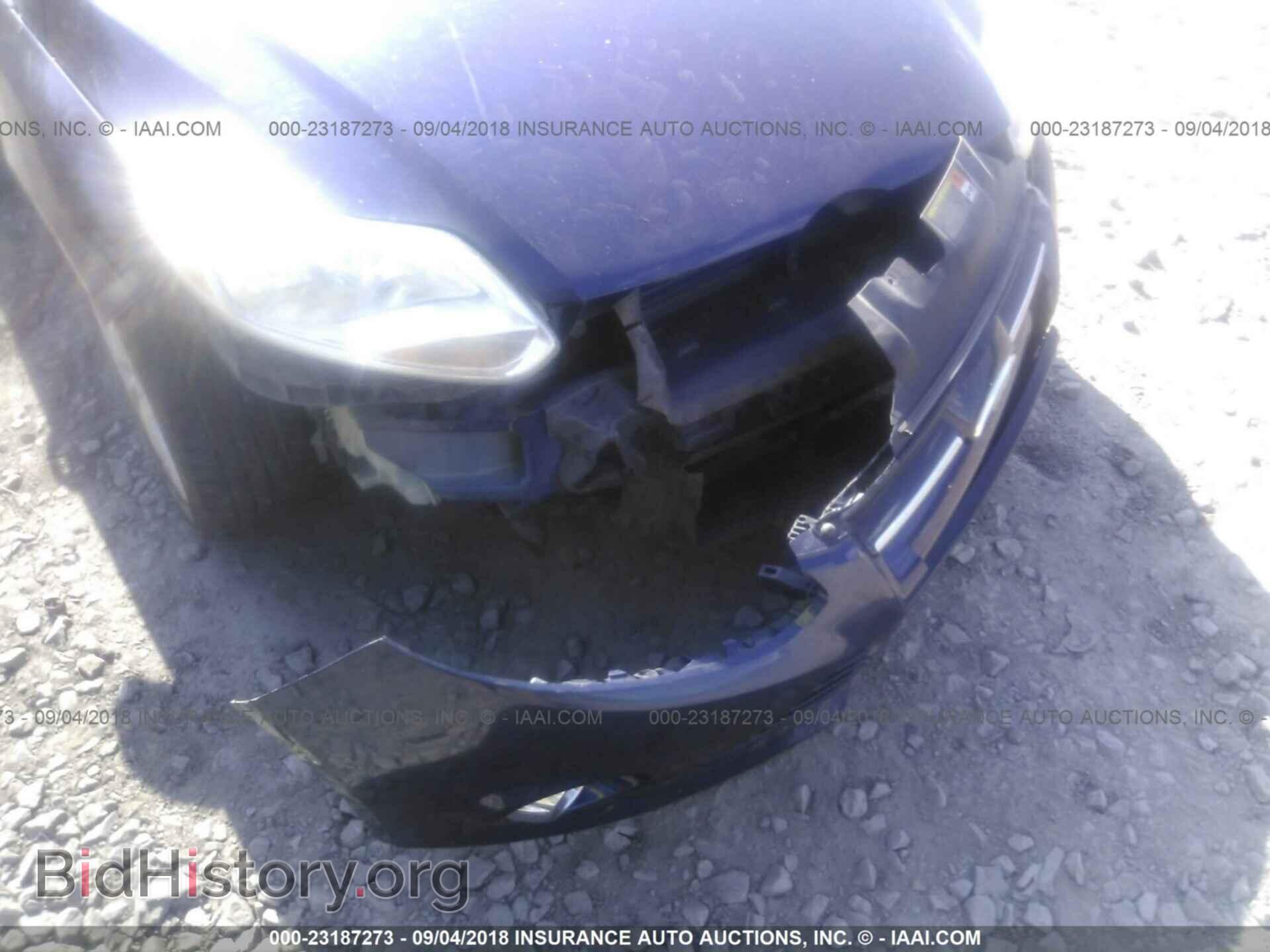 2012 Ford Focus - VIN: 1FAHP3H26CL121260 - Photo 6