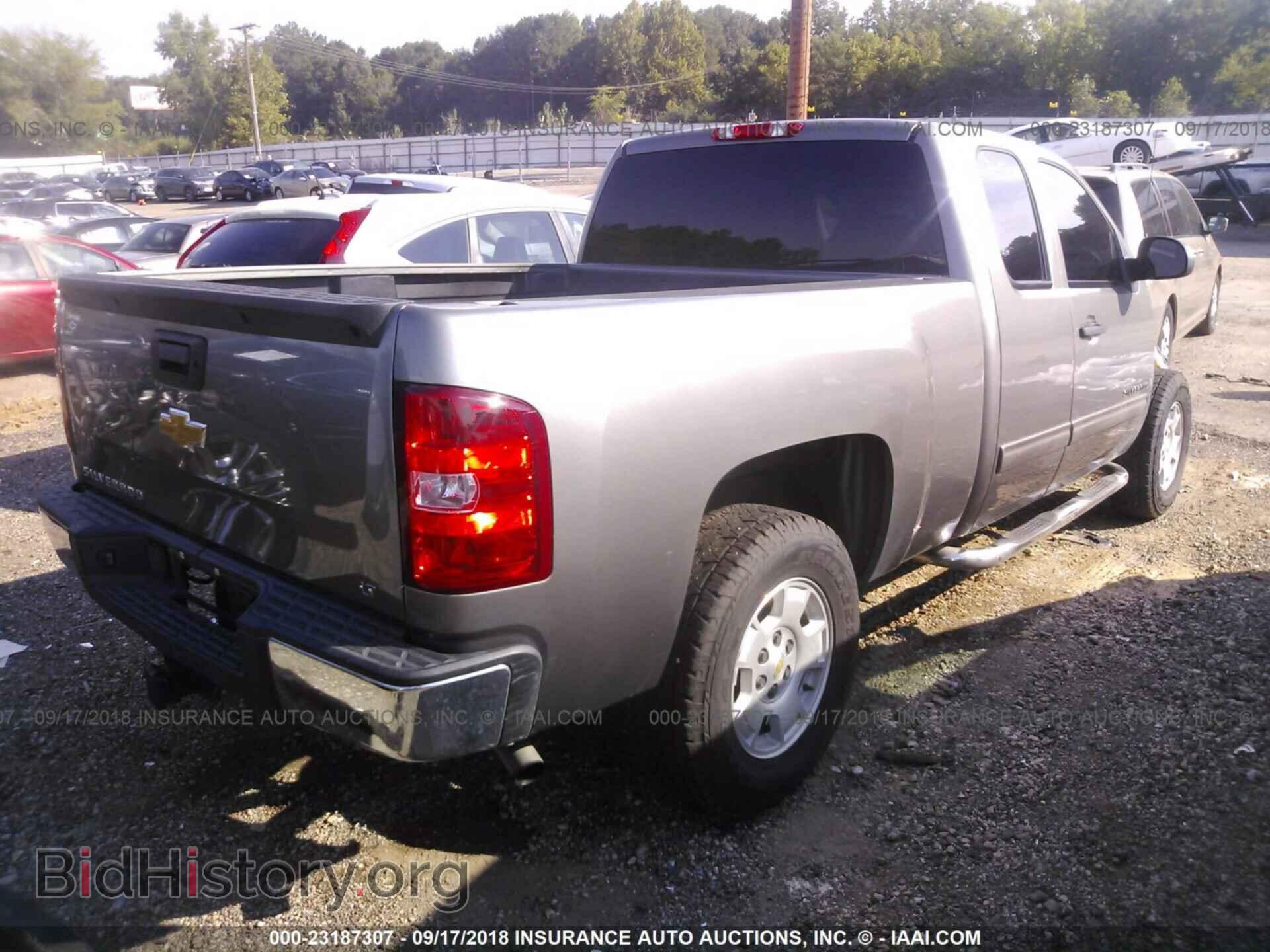 2013 CHEVROLET SILVERADO - VIN: 1GCRCSE06DZ205228 - Фото 4
