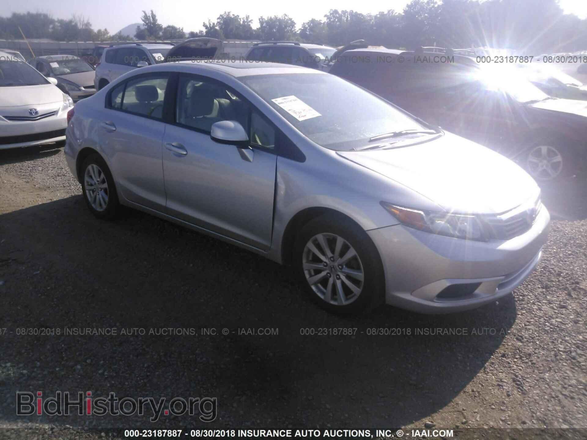 Photo 2HGFB2F80CH547266 - Honda Civic 2012