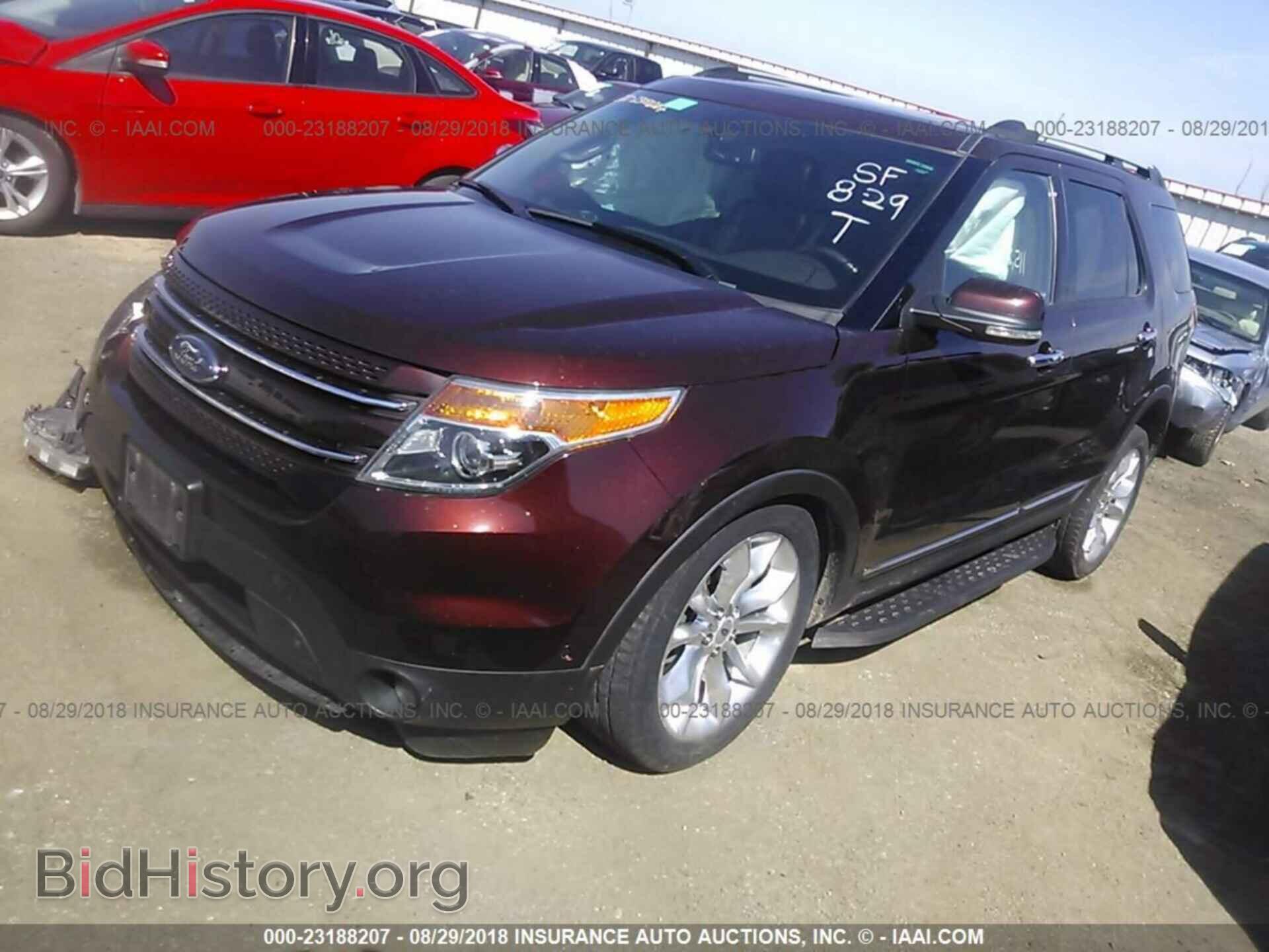 2012 Ford Explorer - VIN: 1FMHK8F87CGA00142 - Фото 2