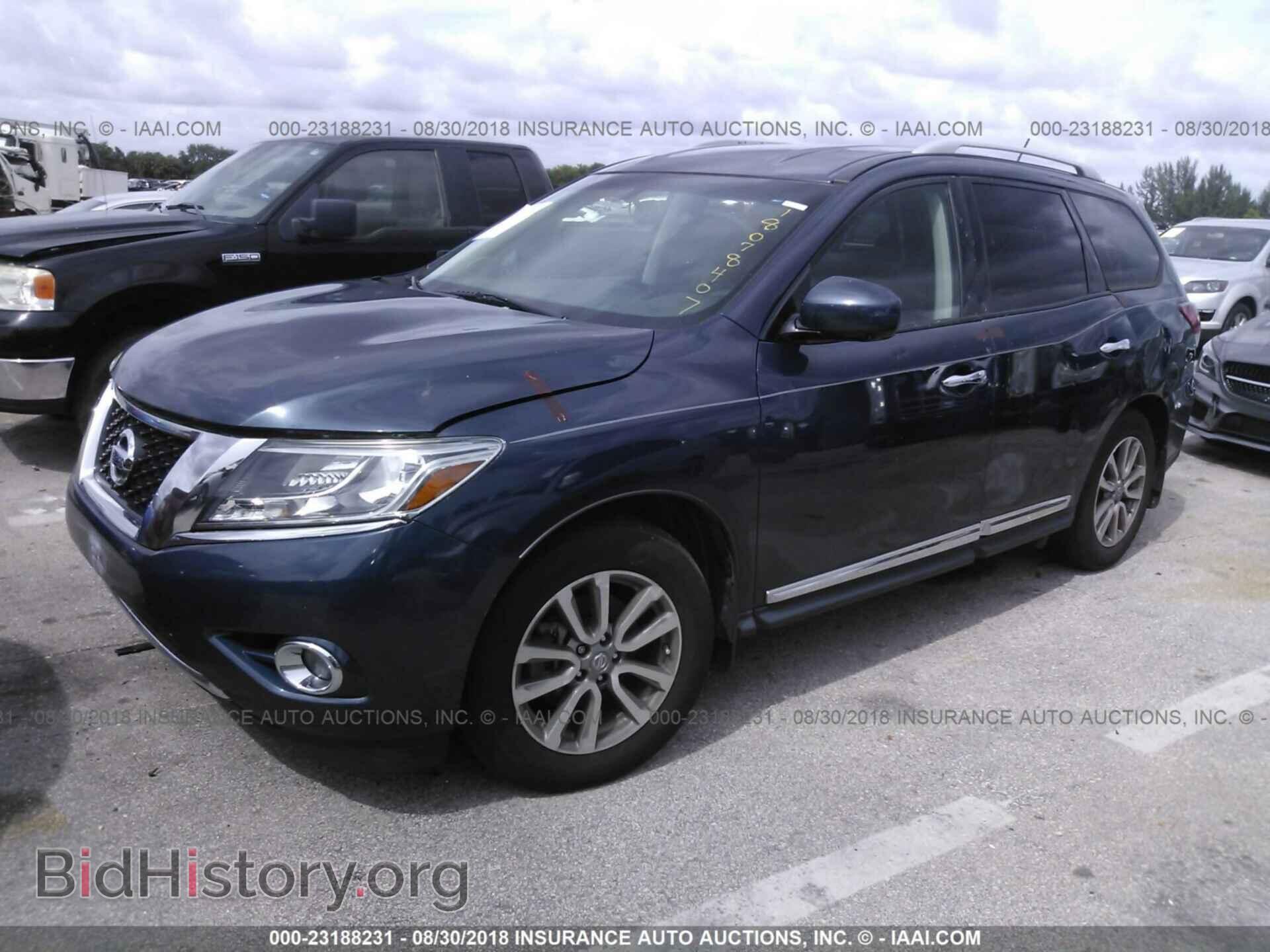 2015 Nissan Pathfinder - VIN: 5N1AR2MN8FC686996 - Фото 2