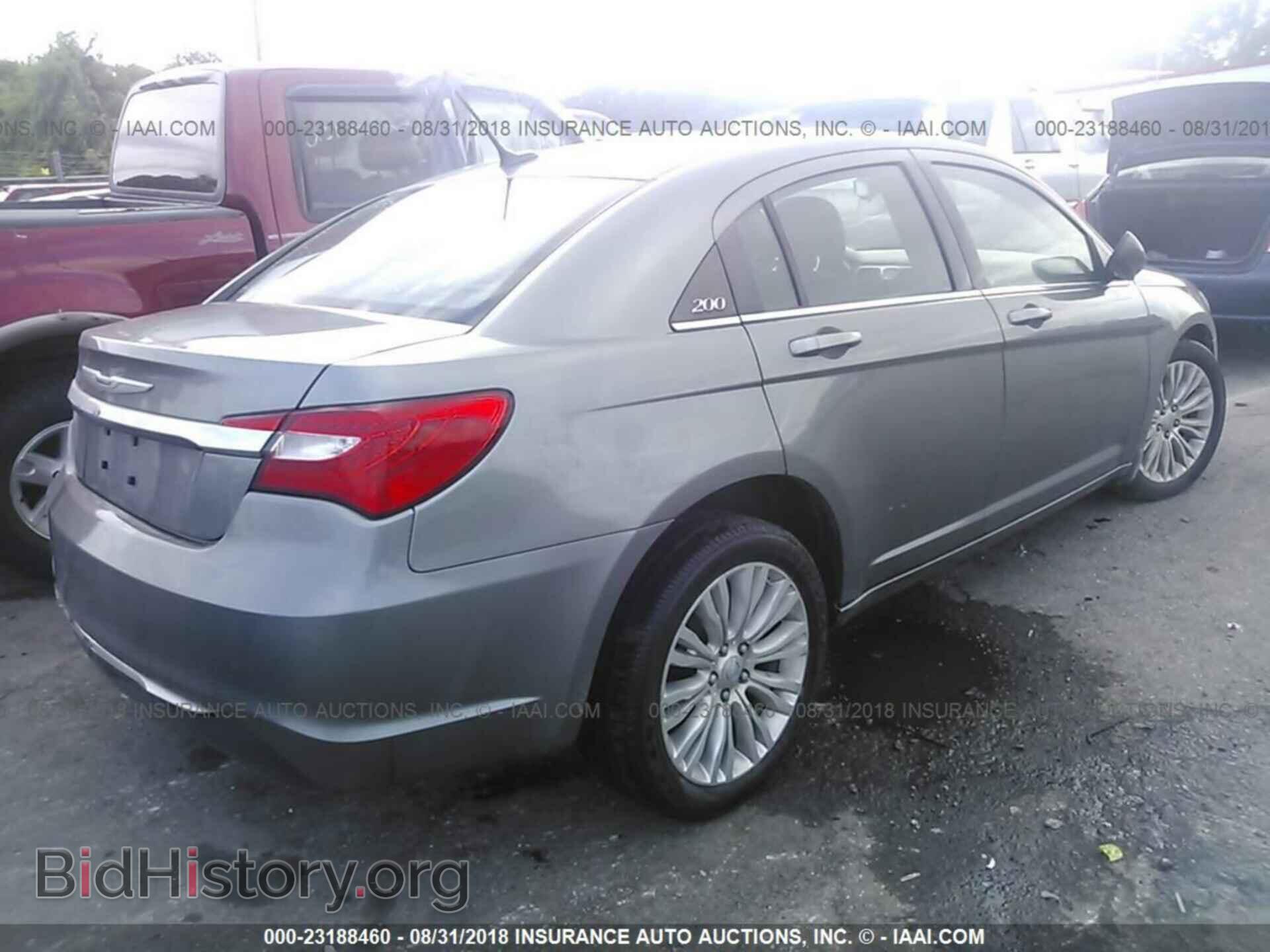 2012 Chrysler 200 - VIN: 1C3CCBAB0CN257039 - Фото 4