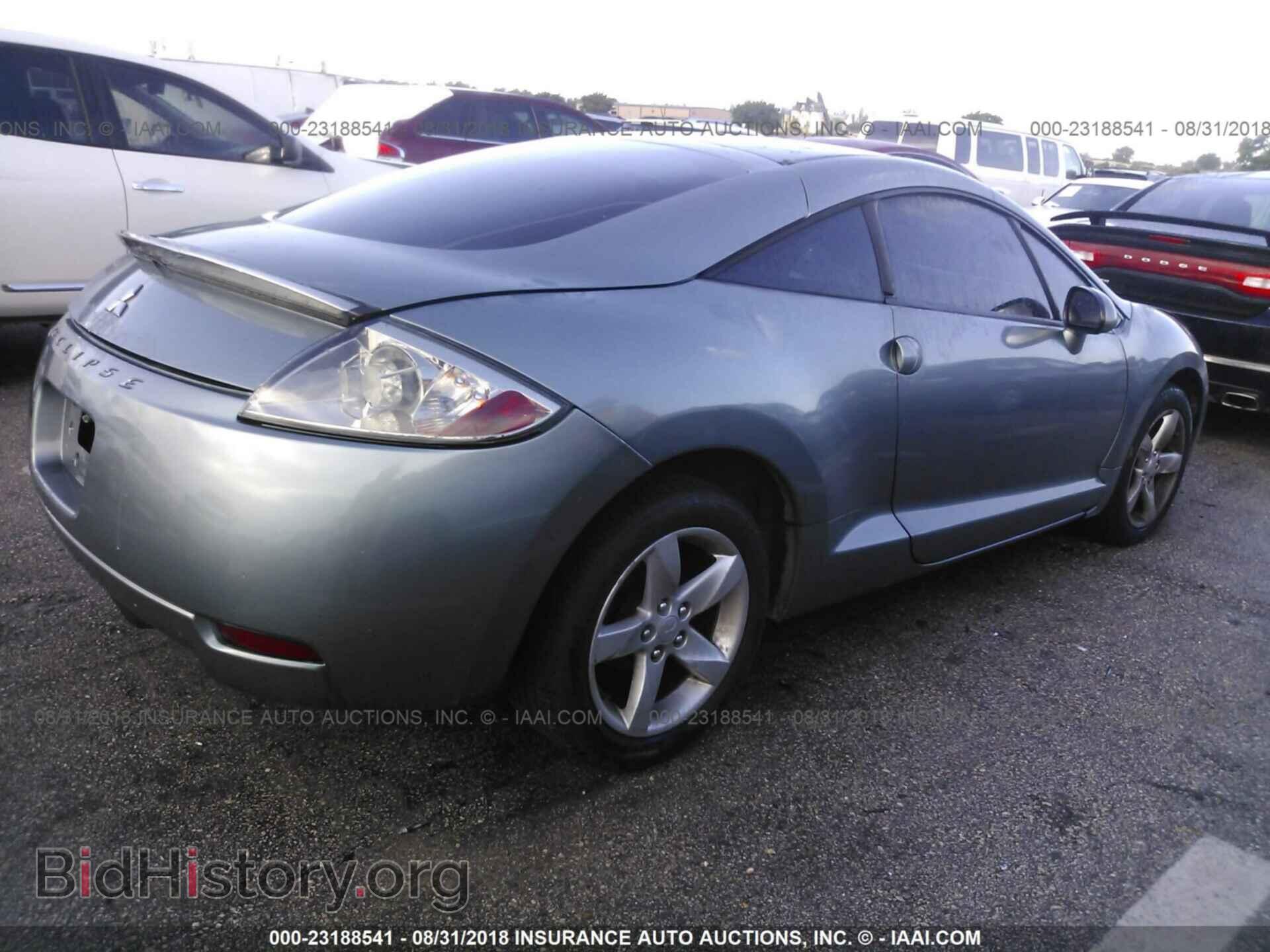 2008 MITSUBISHI ECLIPSE - VIN: 4A3AK24F58E036190 - Photo 4