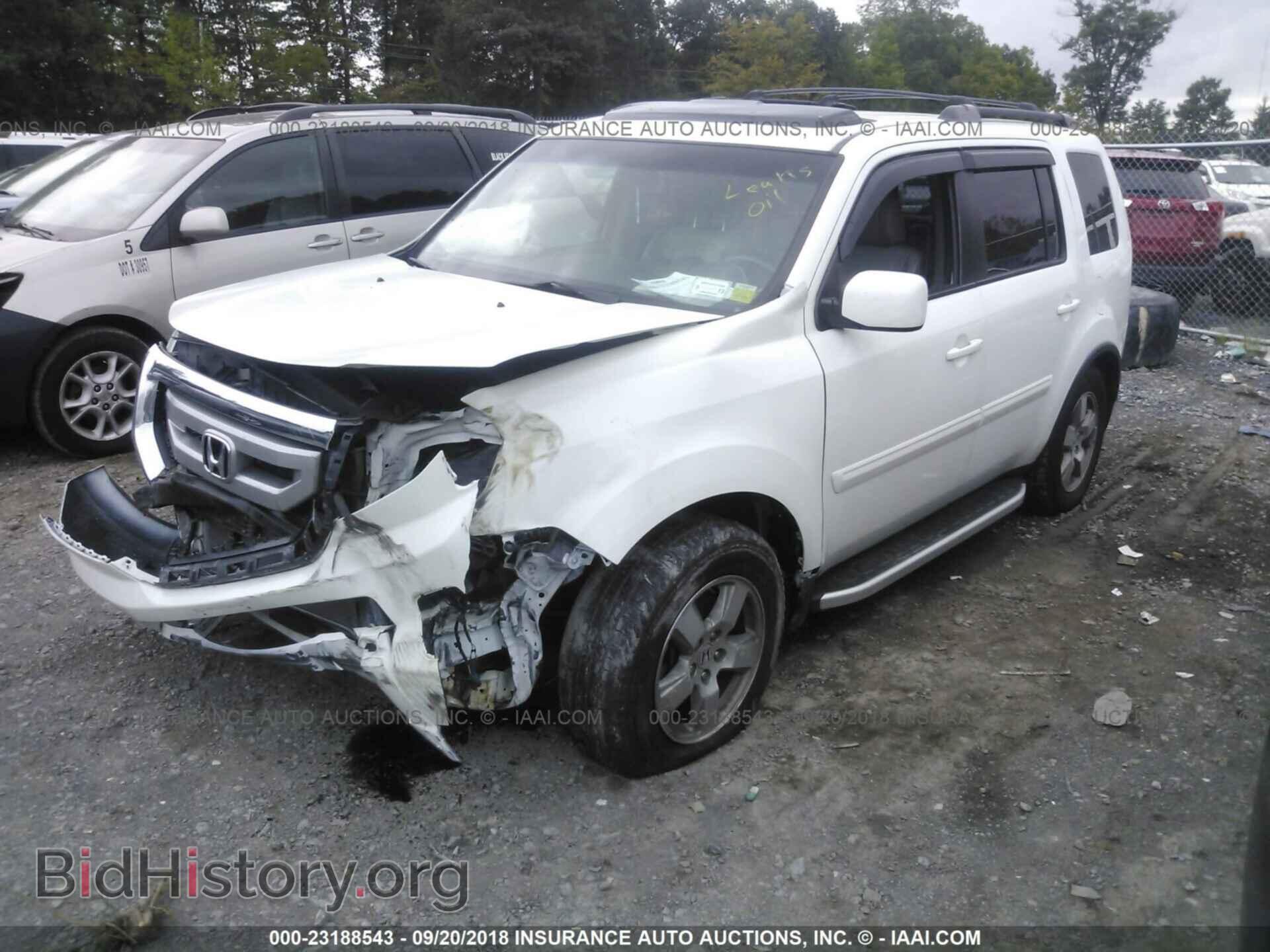 2011 Honda Pilot - VIN: 5FNYF4H60BB062827 - Фото 2