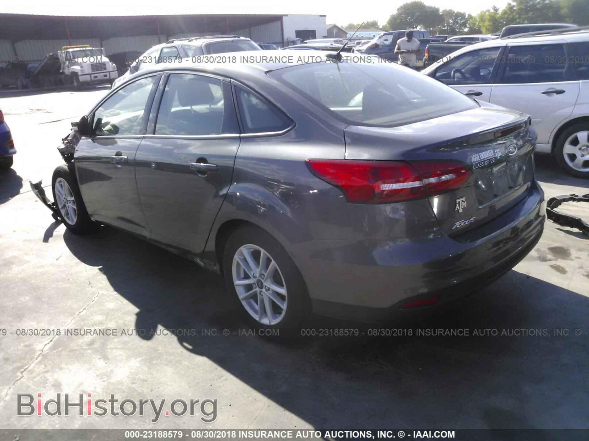 2017 Ford Focus - VIN: 1FADP3F26HL341944 - Photo 3