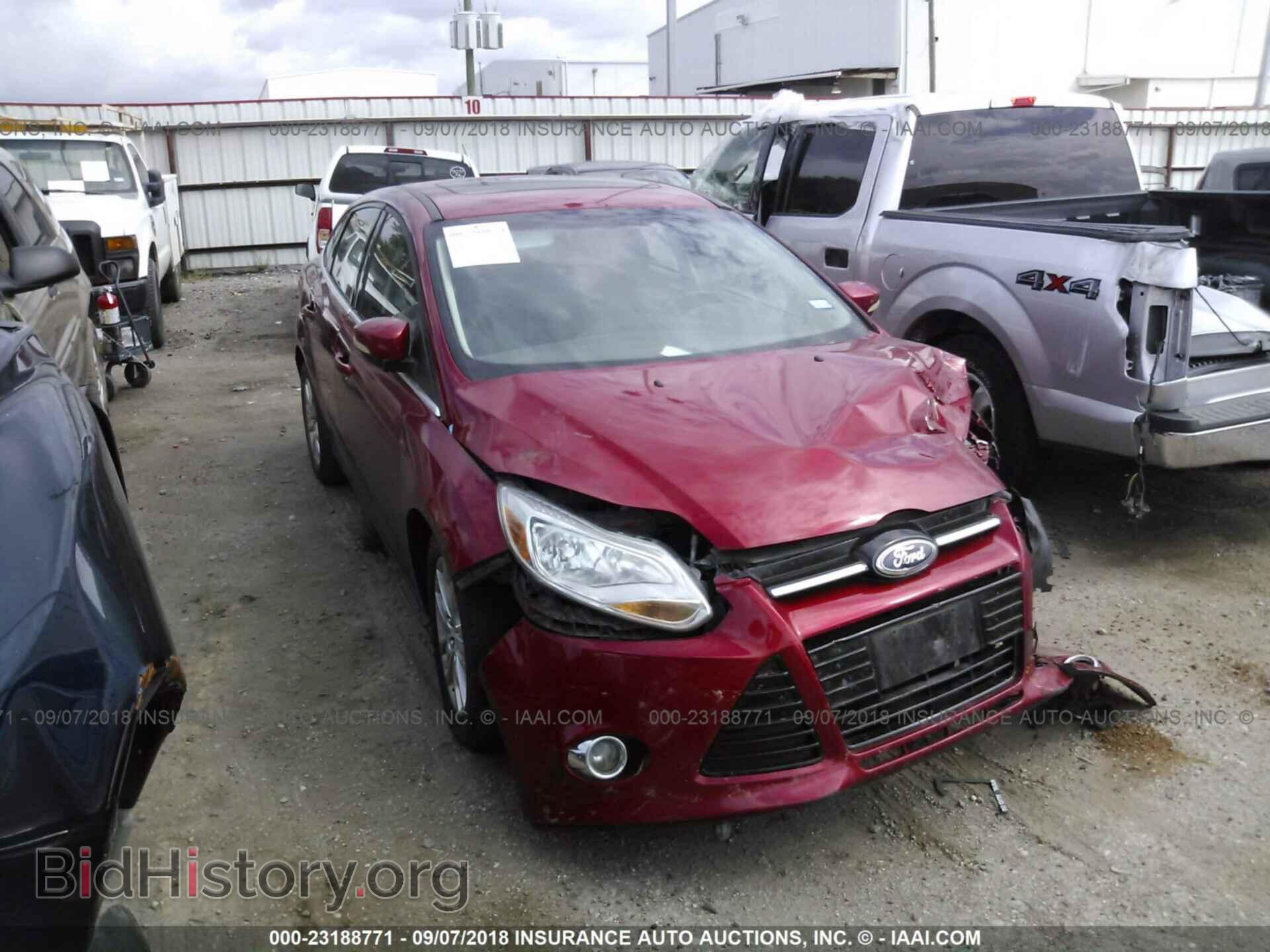 Photo 1FAHP3H2XCL409332 - Ford Focus 2012