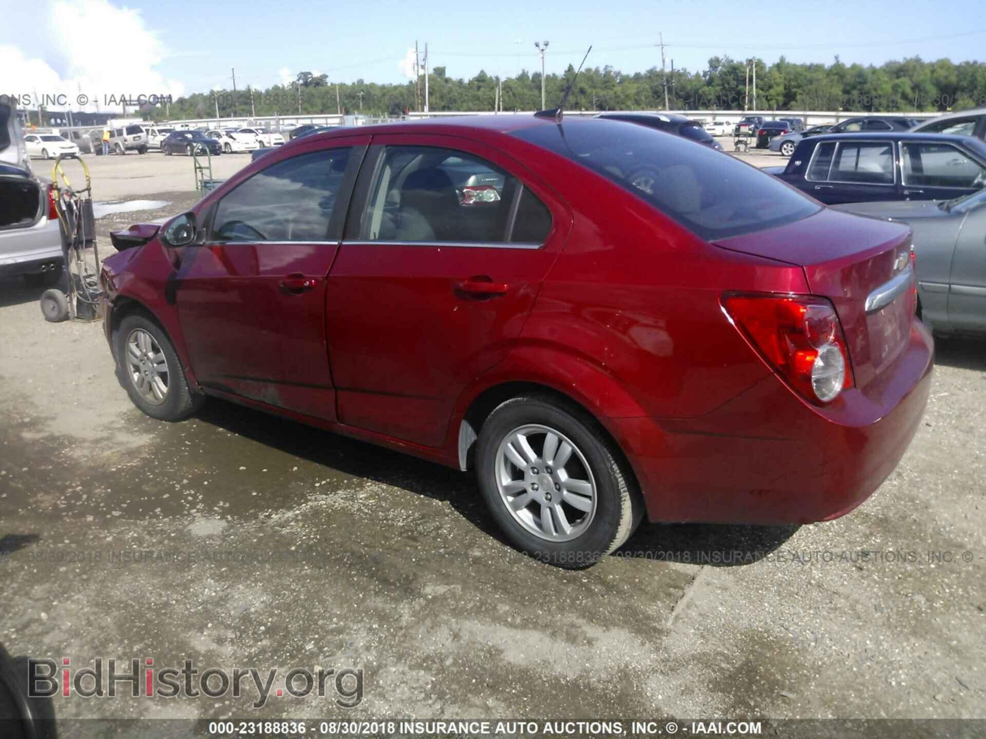 2014 Chevrolet Sonic - VIN: 1G1JC5SH4E4196903 - Фото 3