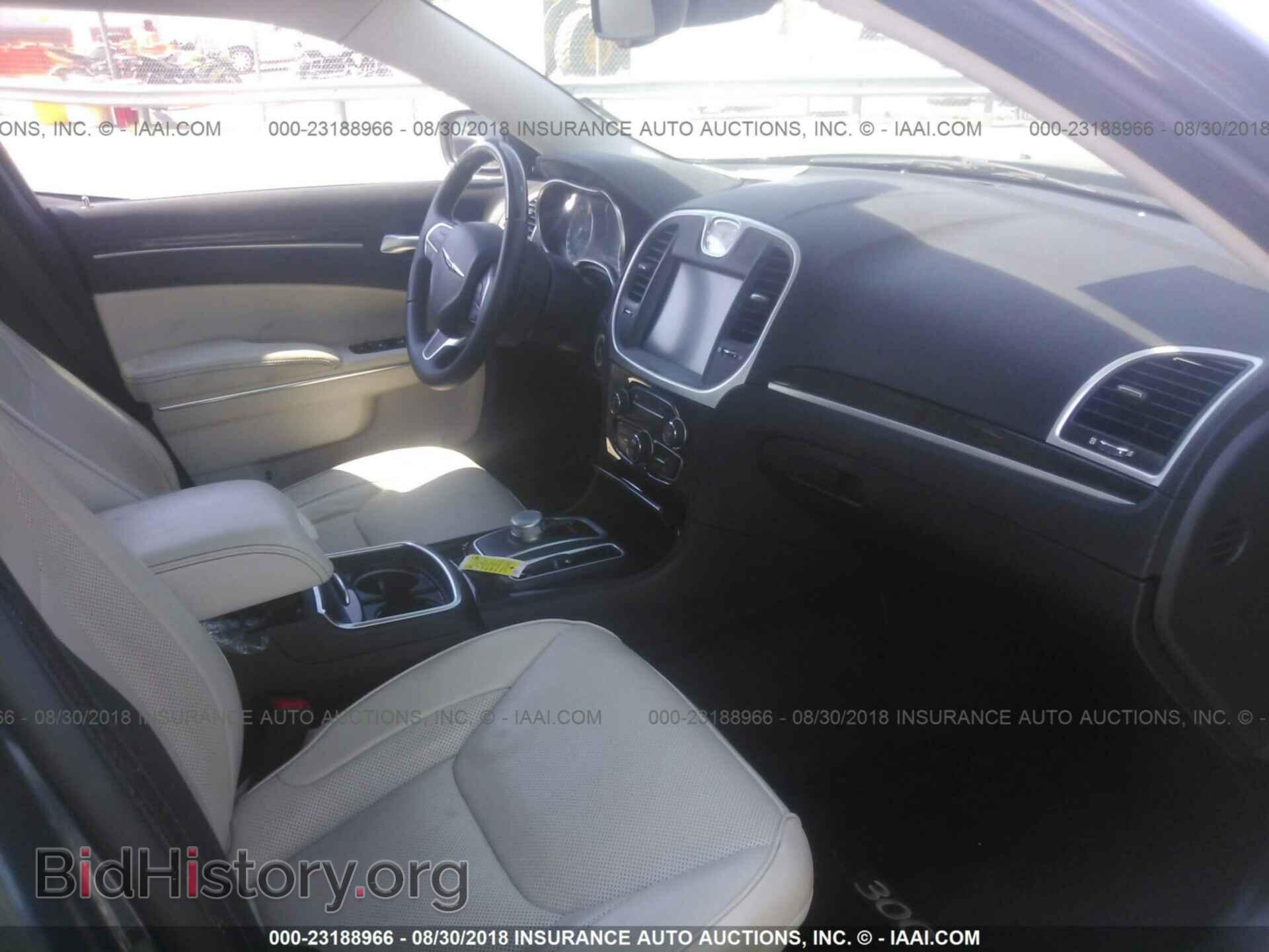 2016 CHRYSLER 300C - VIN: 2C3CCAEG7GH320362 - Фото 5