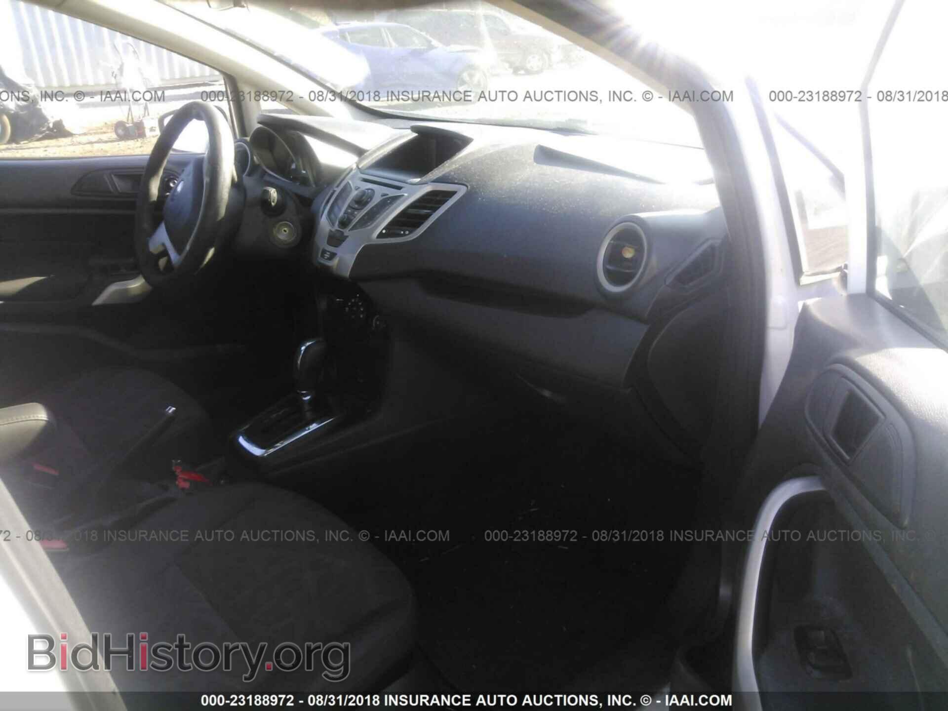 2012 Ford Fiesta - VIN: 3FADP4EJ2CM221502 - Photo 5