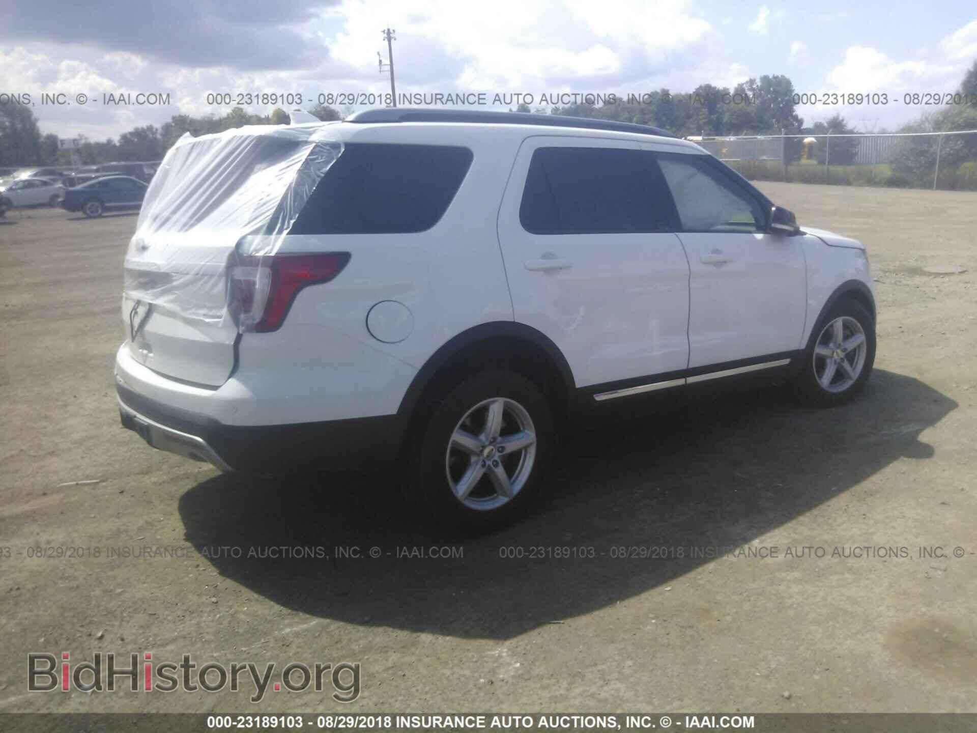 2017 Ford Explorer - VIN: 1FM5K8D8XHGE35072 - Photo 4