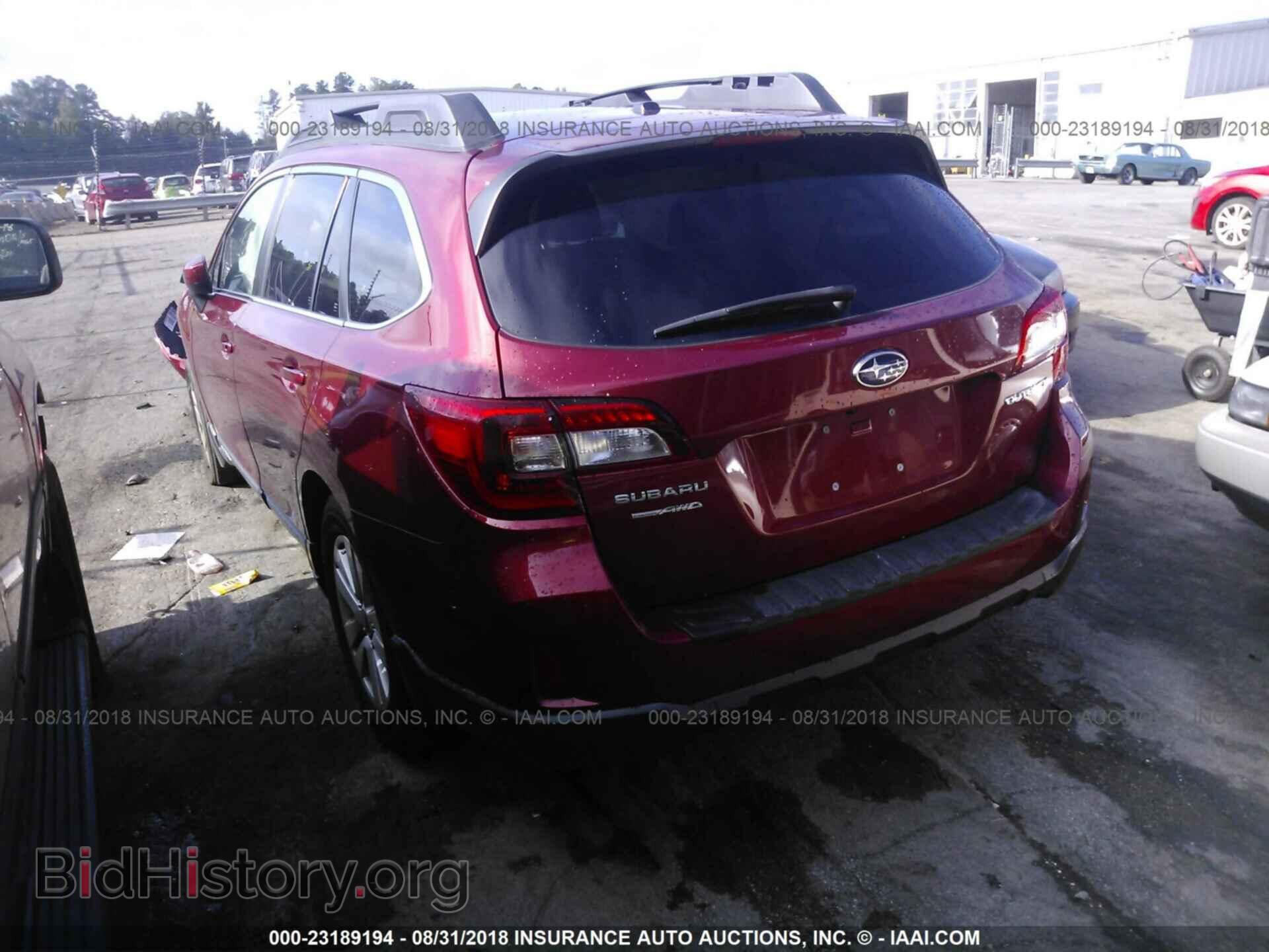 2015 Subaru Outback - VIN: 4S4BSBDC8F3340938 - Photo 3
