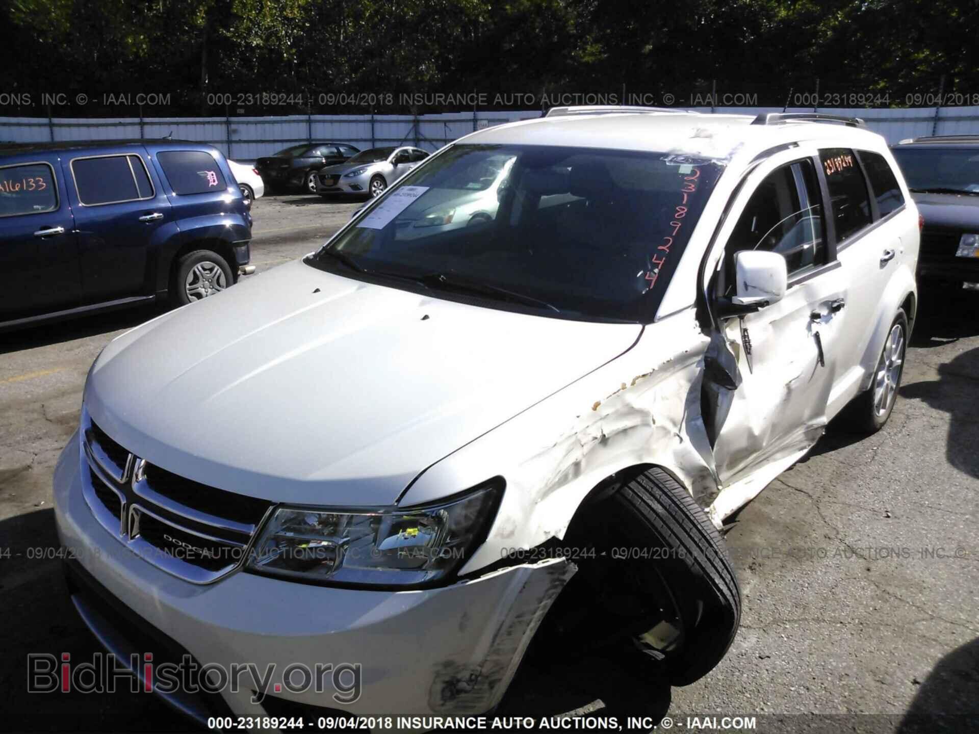2014 Dodge Journey - VIN: 3C4PDDDG3ET141205 - Фото 2