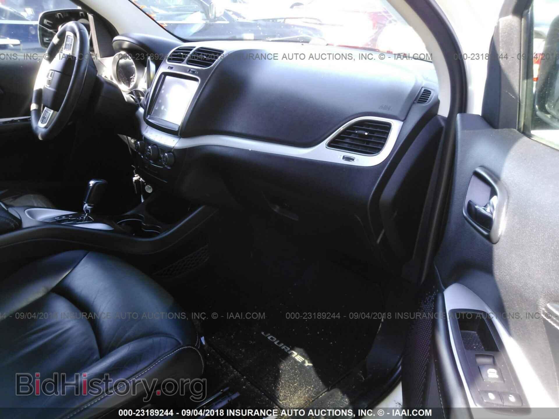 2014 Dodge Journey - VIN: 3C4PDDDG3ET141205 - Фото 5