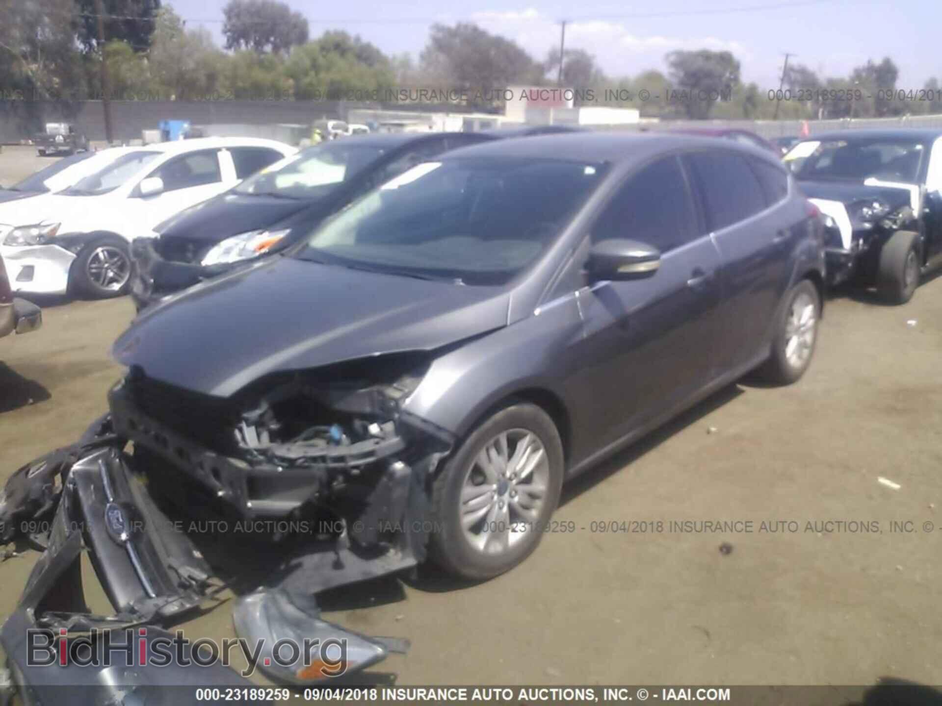 2012 Ford Focus - VIN: 1FAHP3M28CL479725 - Photo 2