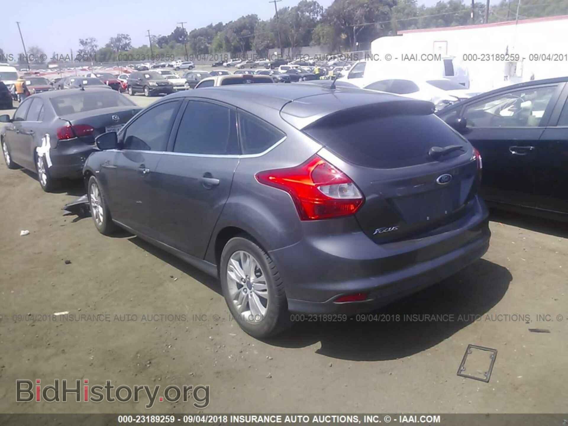 2012 Ford Focus - VIN: 1FAHP3M28CL479725 - Photo 3