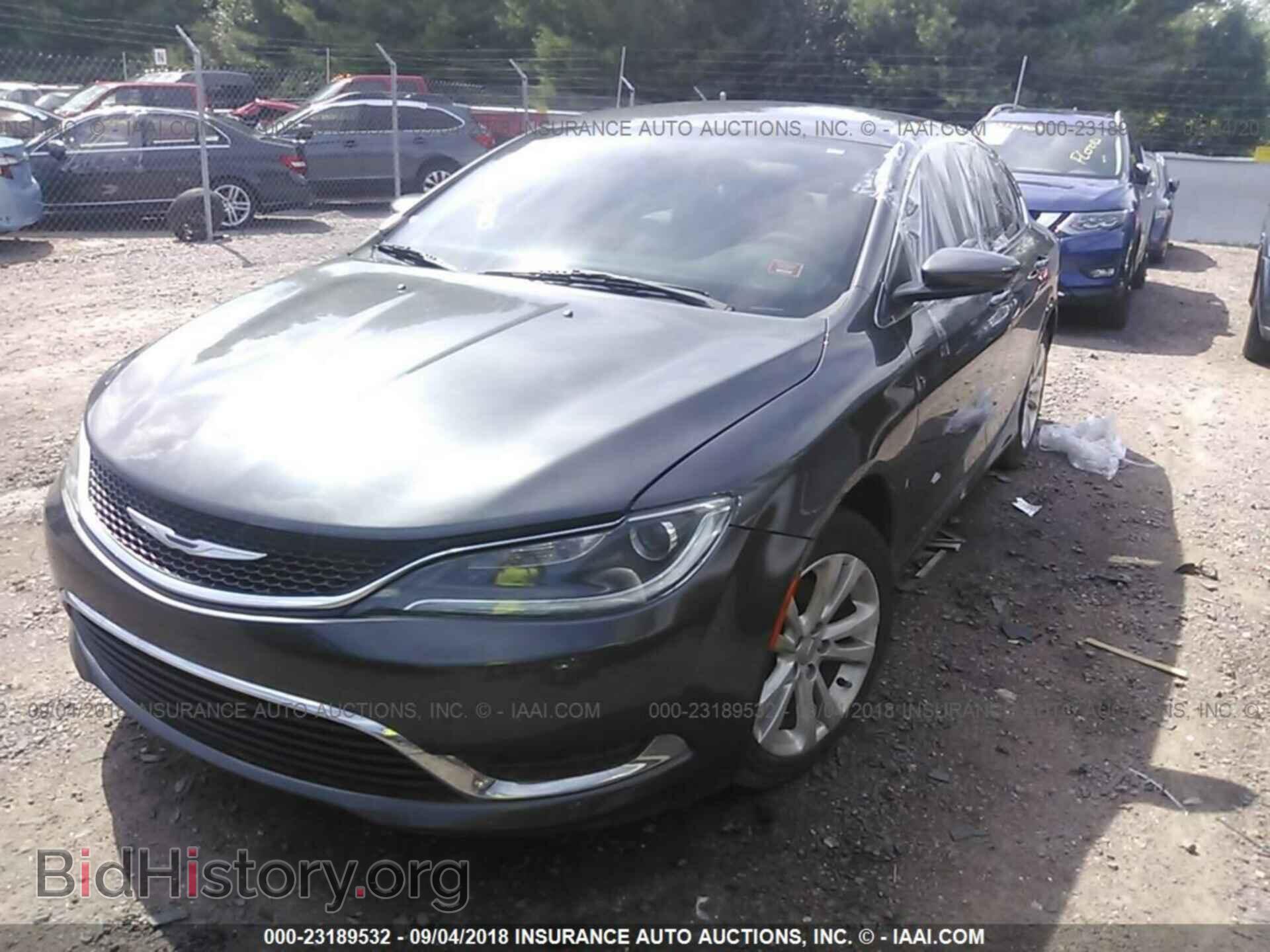 2015 Chrysler 200 - VIN: 1C3CCCAB9FN647325 - Photo 2