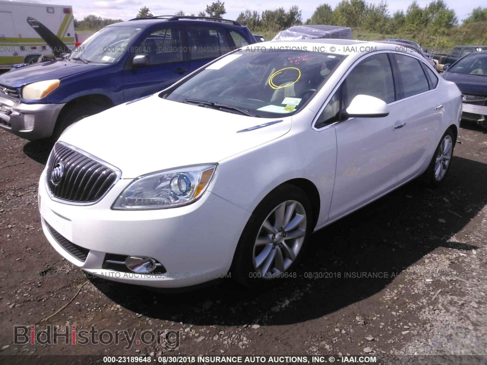2014 Buick Verano - VIN: 1G4PR5SK5E4119884 - Фото 2