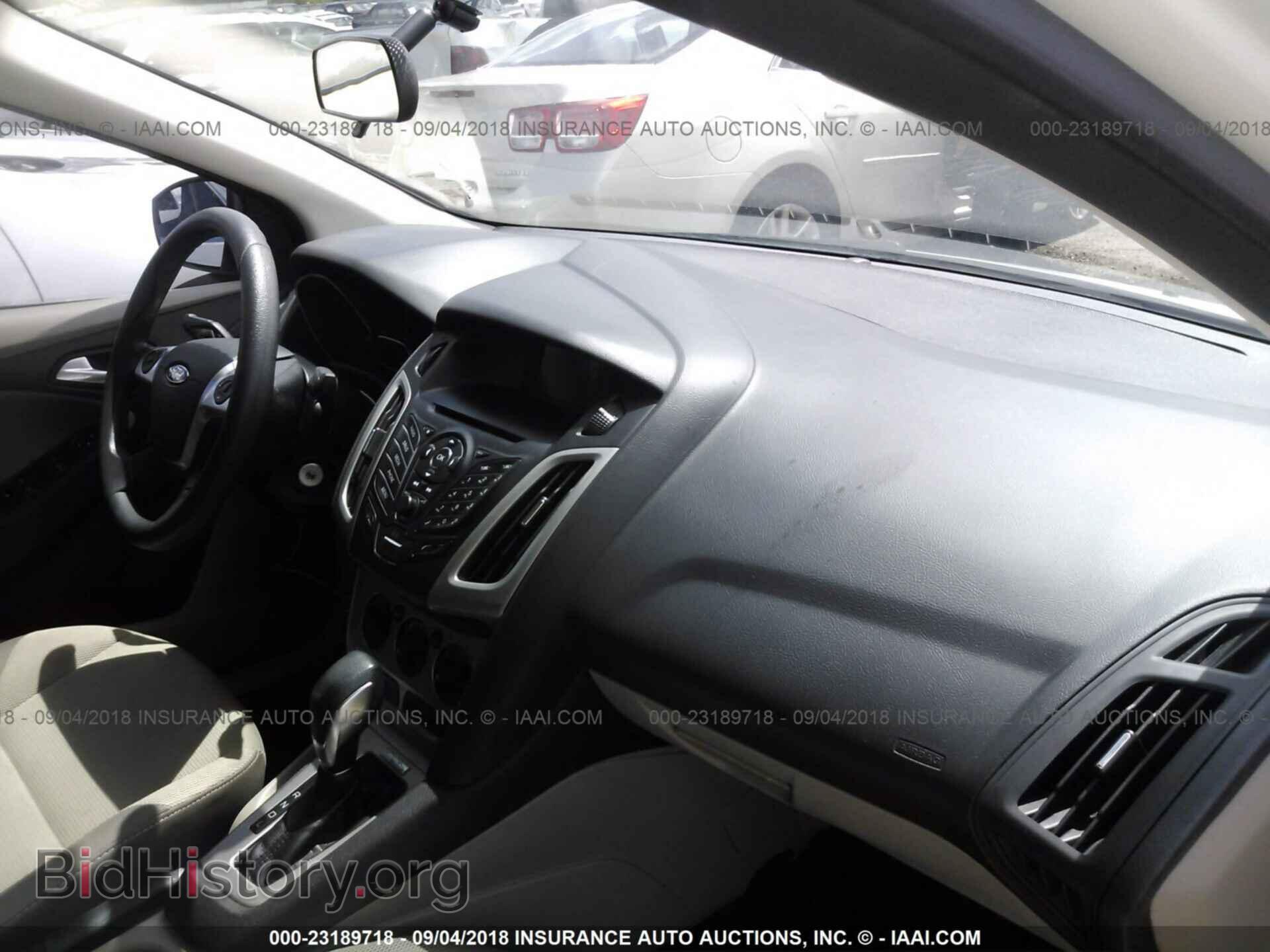 2014 Ford Focus - VIN: 1FADP3F23EL216038 - Фото 5