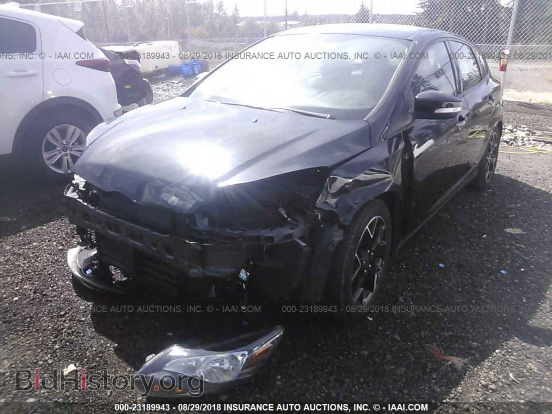 2014 Ford Focus - VIN: 1FADP3K22EL211130 - Фото 2