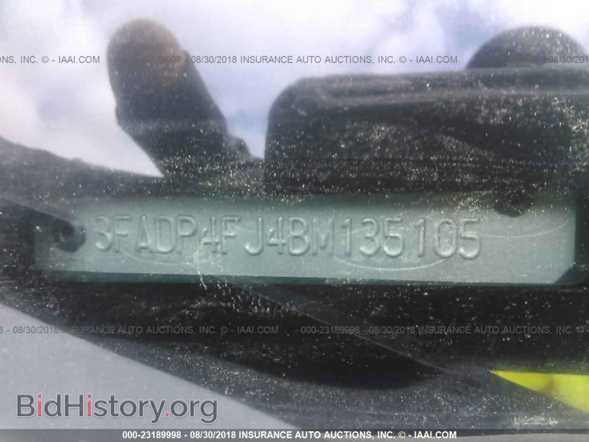 2011 Ford Fiesta - VIN: 3FADP4FJ4BM135105 - Фото 9