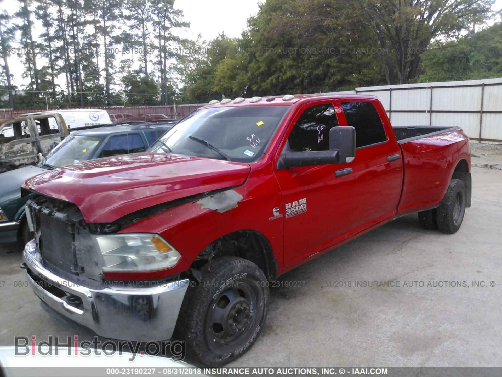 2014 Ram 3500 - VIN: 3C63RRGL0EG183918 - Фото 2