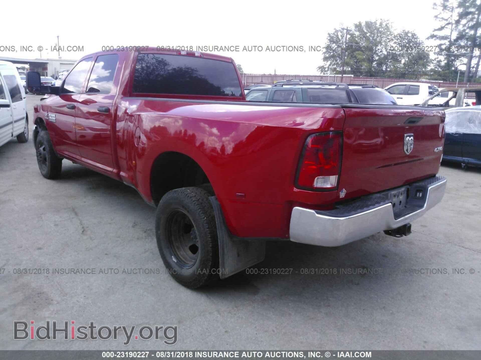 2014 Ram 3500 - VIN: 3C63RRGL0EG183918 - Фото 3